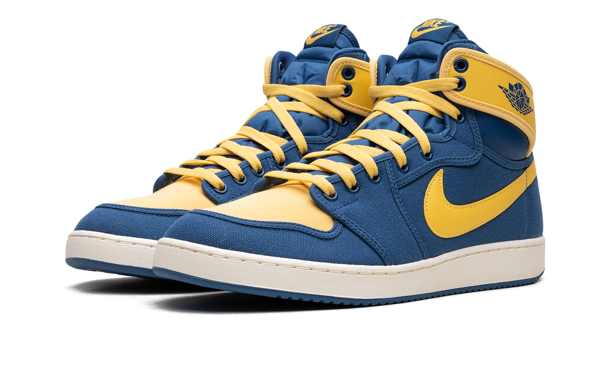 jordan 1 retro ajko laney+DO5047-407+diagnol left view