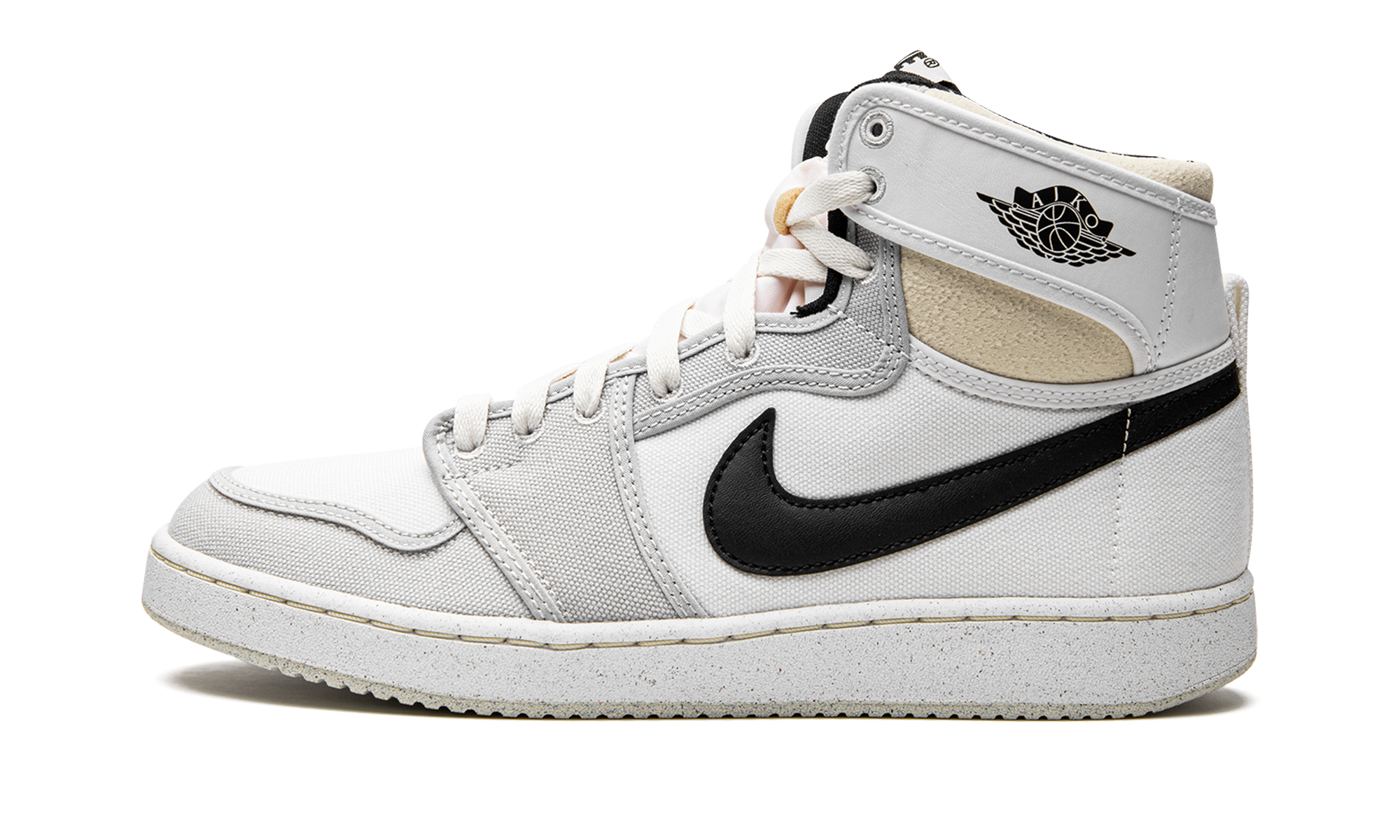 jordan 1 retro ajko white black grey fog+DO5047-100+diagnol right view 1
