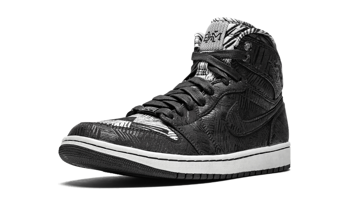 jordan 1 retro bhm 2015+579591-010+left diagnol single view