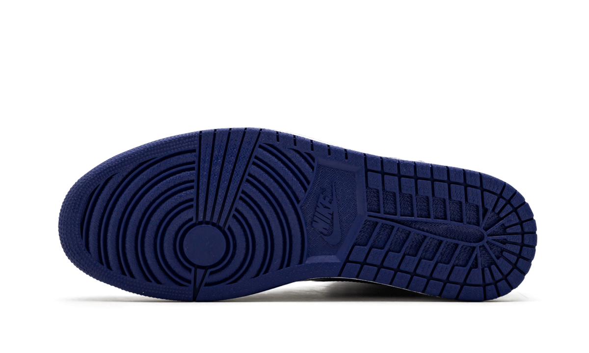 jordan 1 retro deep royal+332550-420+bottom view
