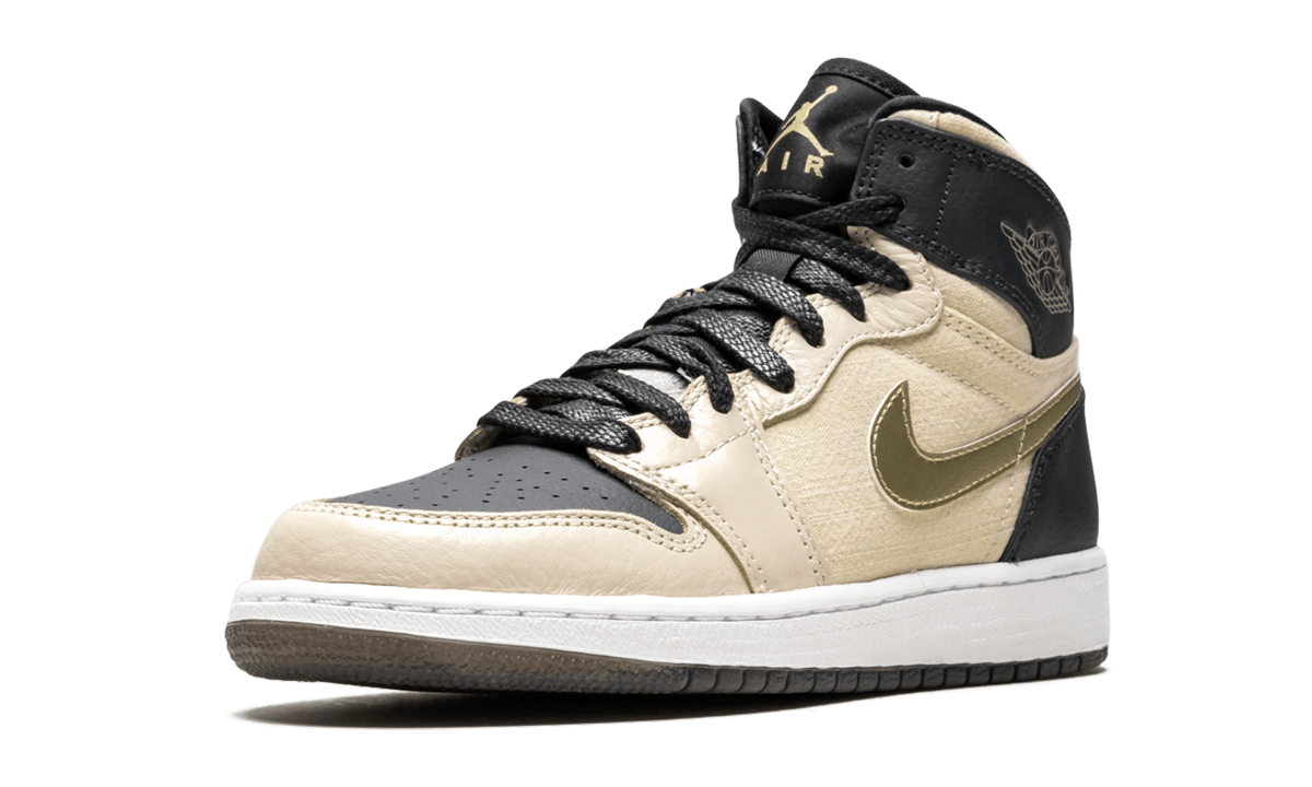 jordan 1 retro heiress pearl gs+832596-209+left diagnol single view