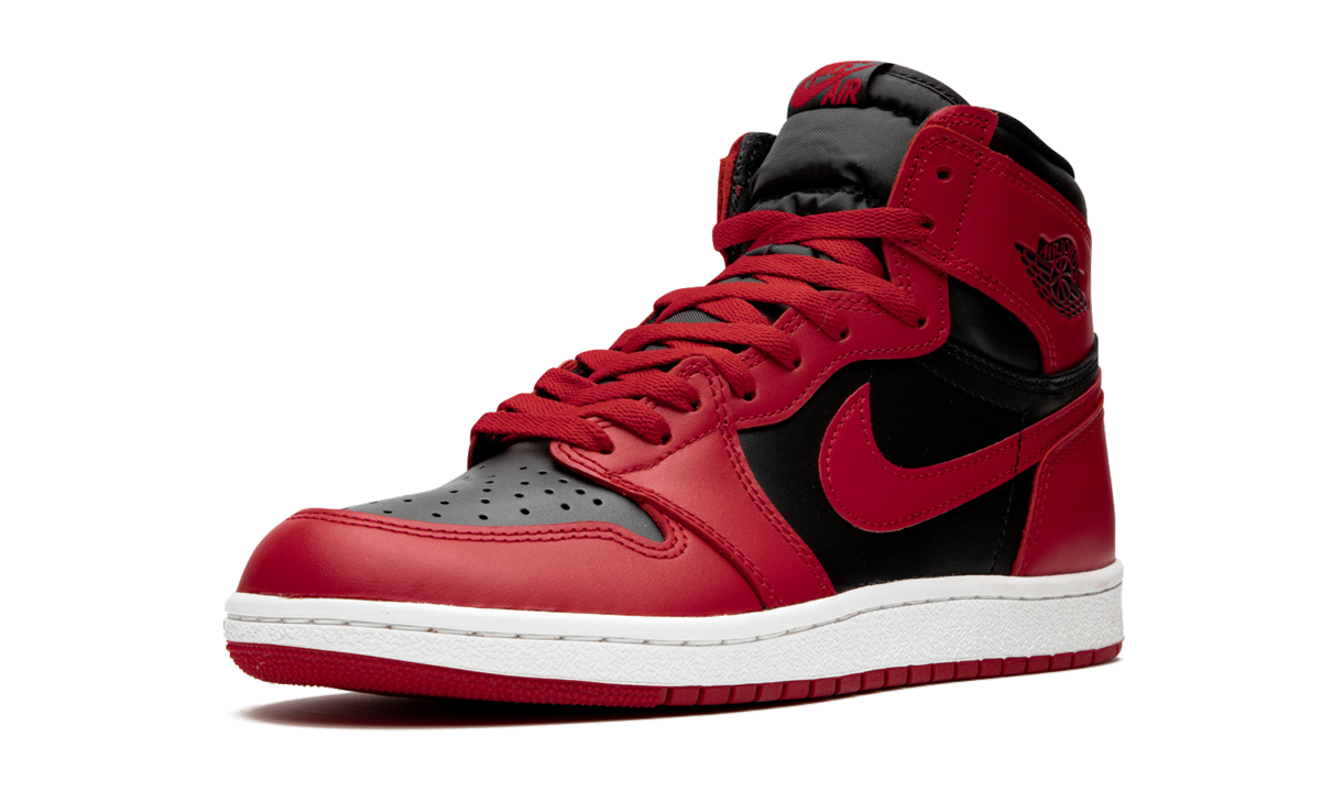 jordan 1 retro high 85 varsity red+BQ4422-600+left diagnol single view