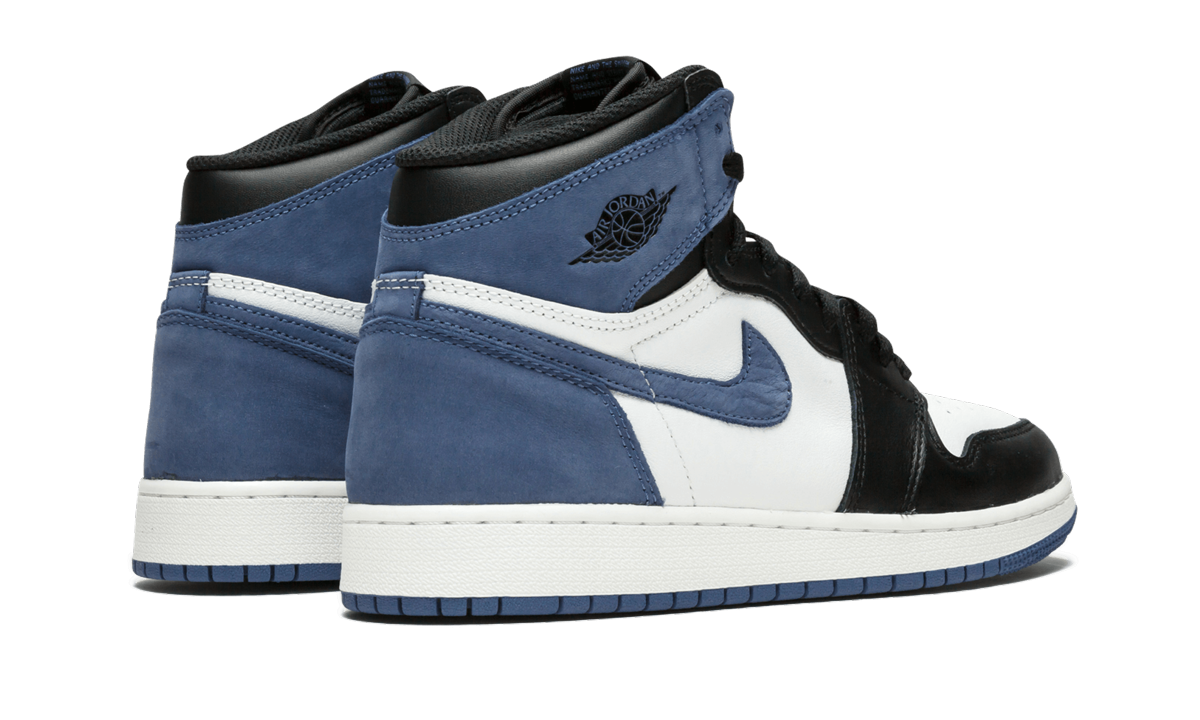 jordan 1 retro high blue moon gs+575441-115+diagnol right behind view