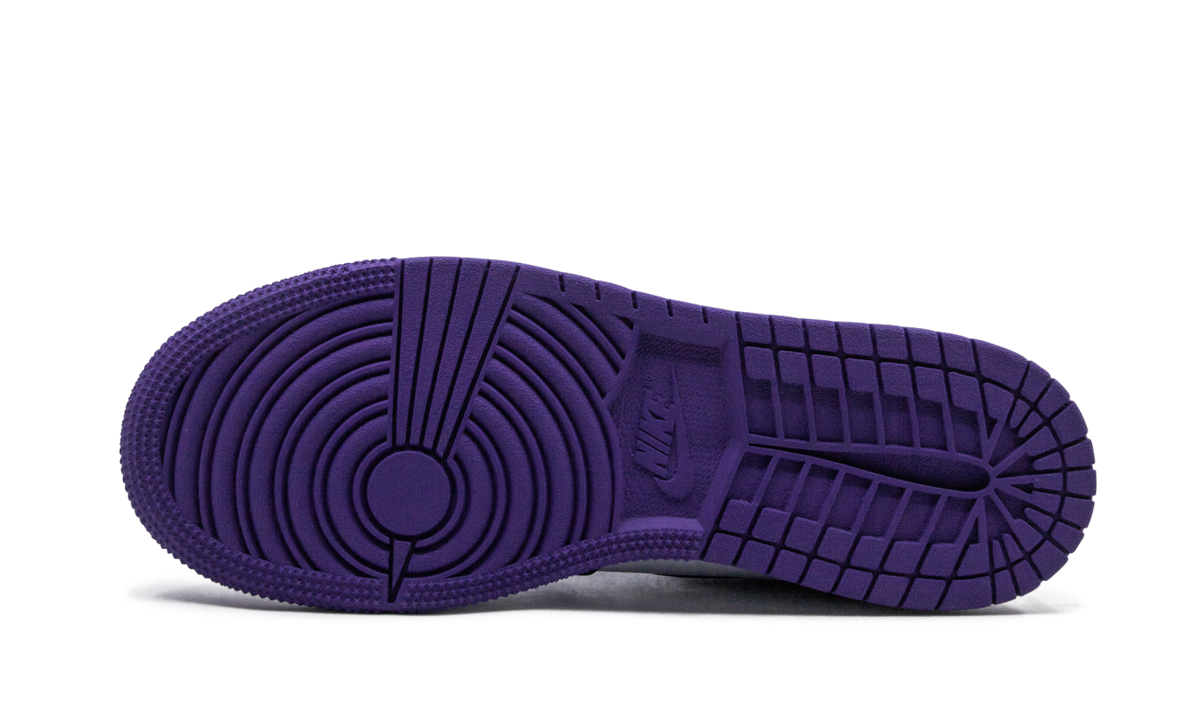 jordan 1 retro high court purple white gs+575441-500+bottom view