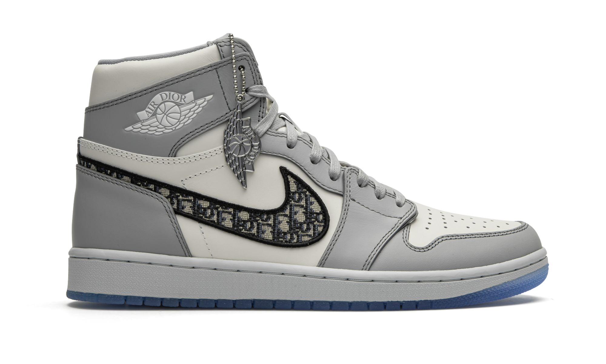 jordan 1 retro high dior+CN8607-002+diagnol right behind view