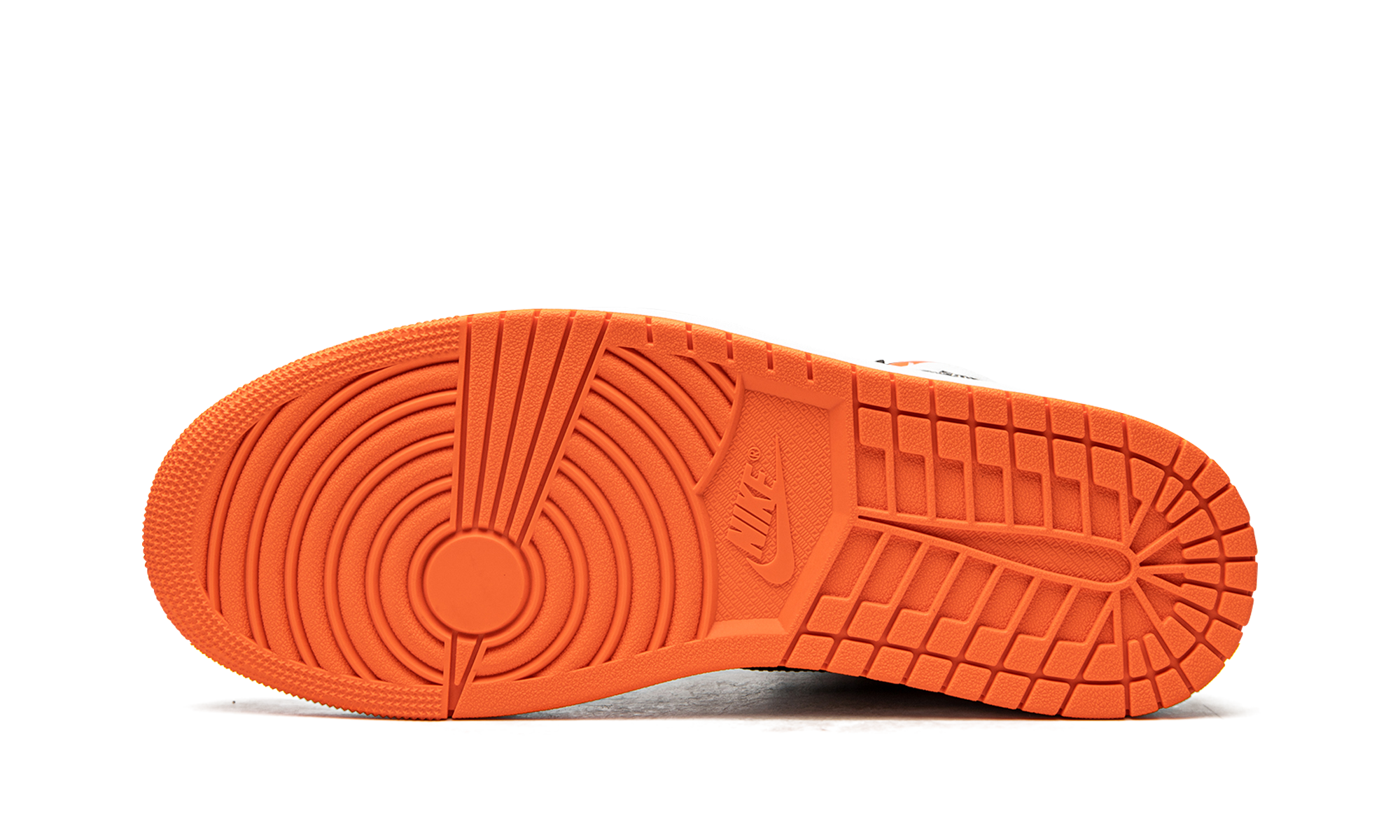 jordan 1 retro high electro orange+555088-180+bottom view
