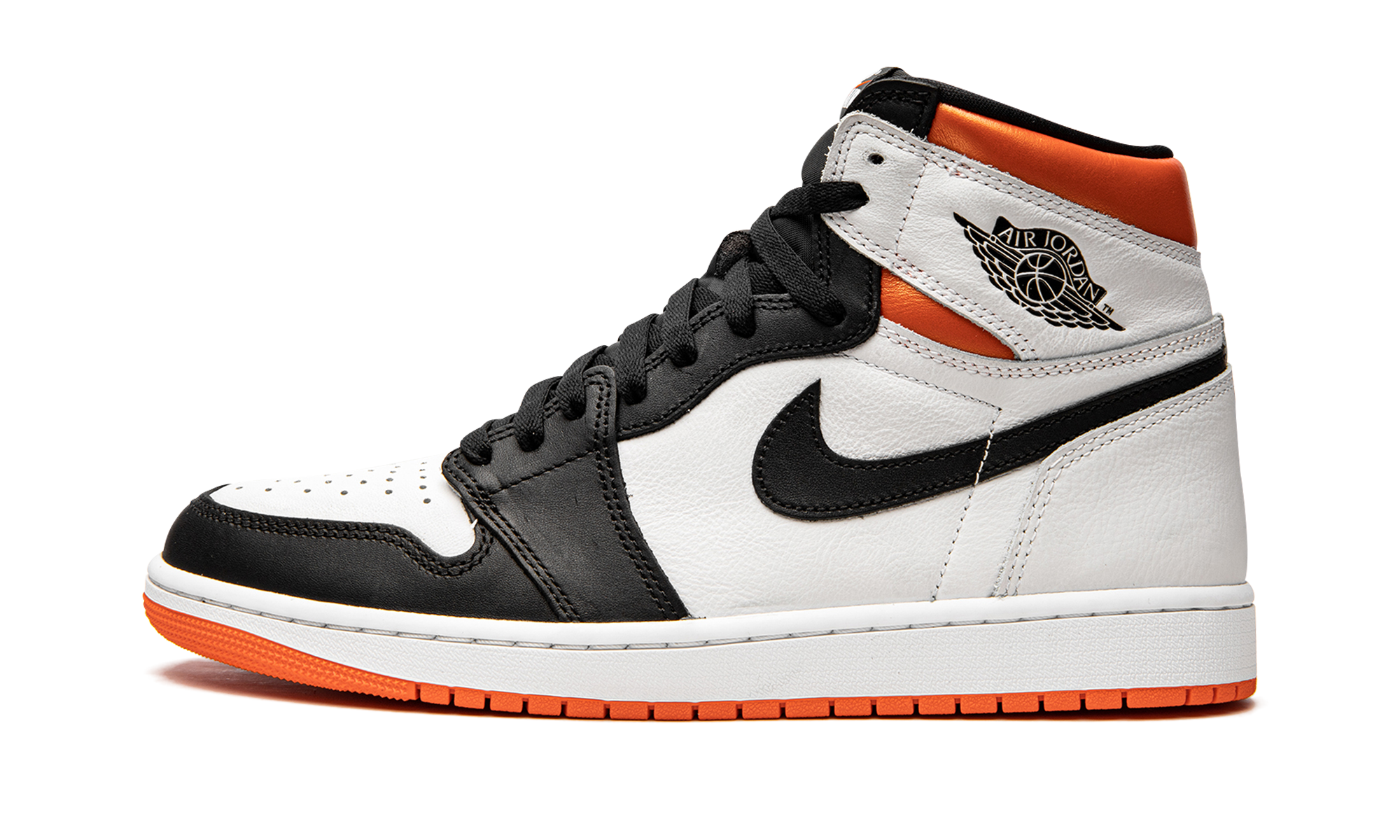 jordan 1 retro high electro orange+555088-180+diagnol right view 1