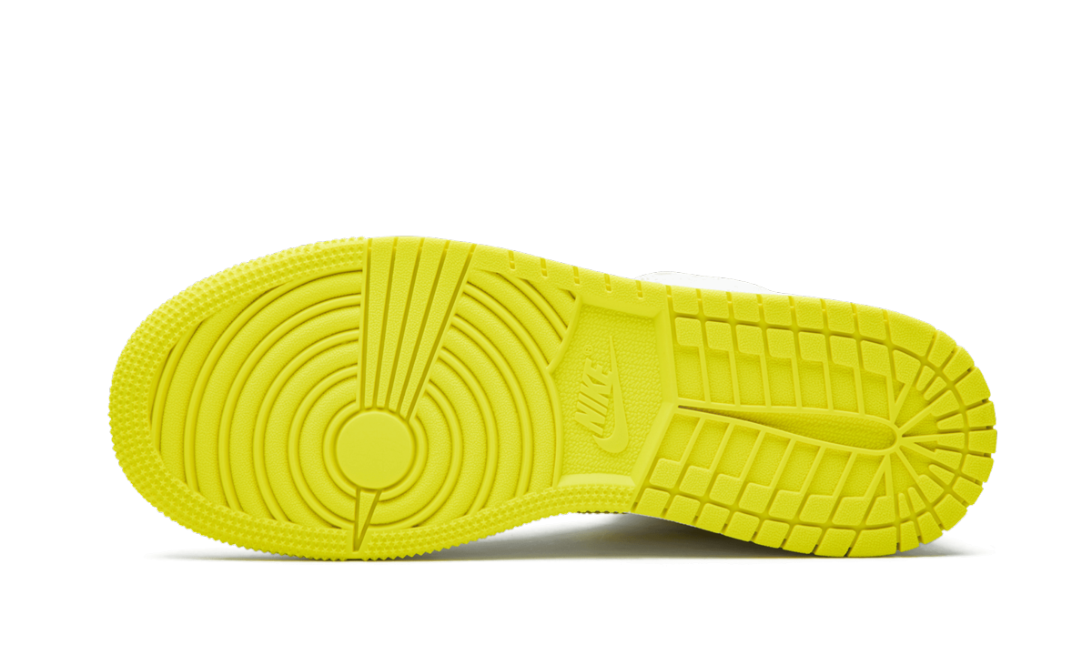 jordan 1 retro high first class flight gs+575441-170+bottom view