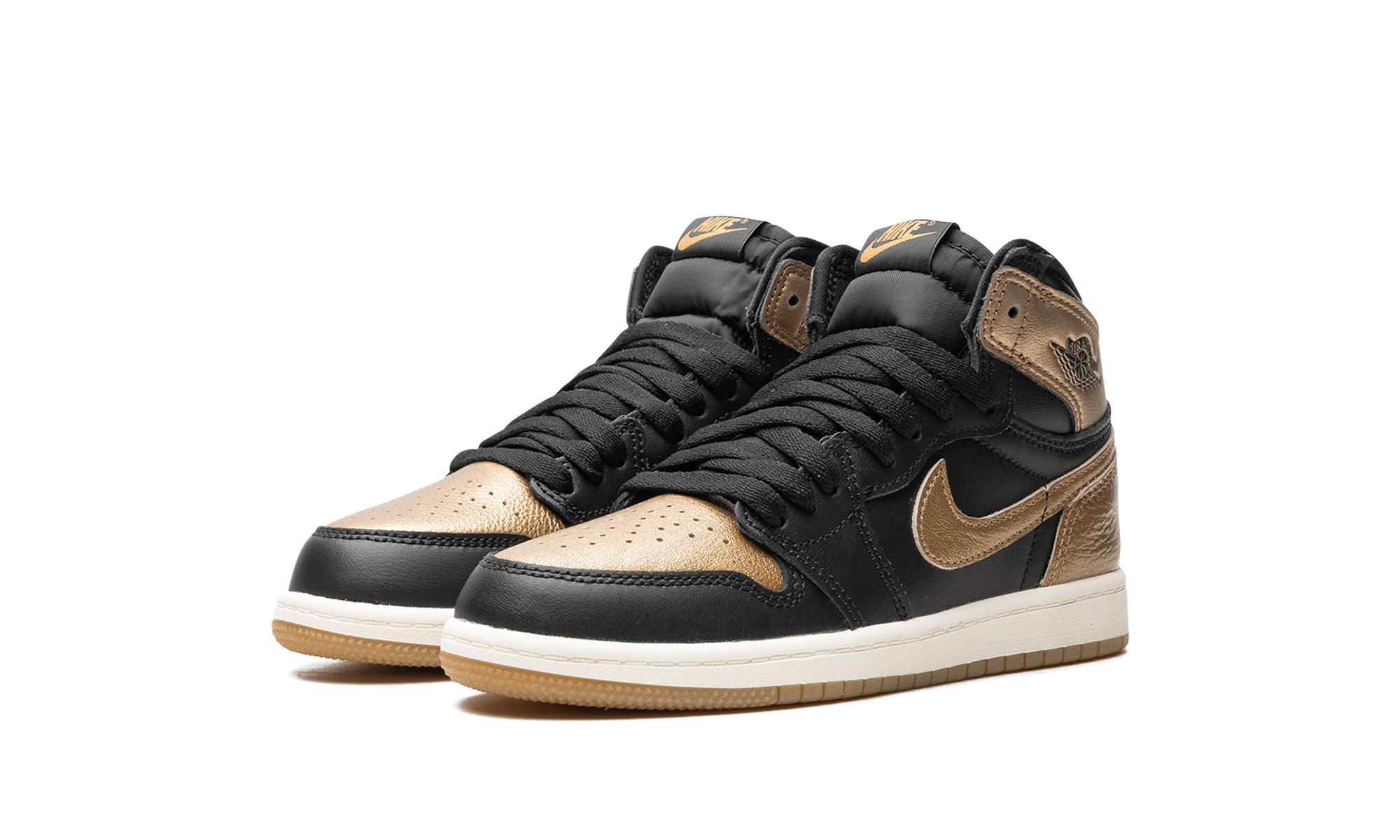 jordan 1 retro high og black metallic gold ps+FD1412-071+diagnol left view