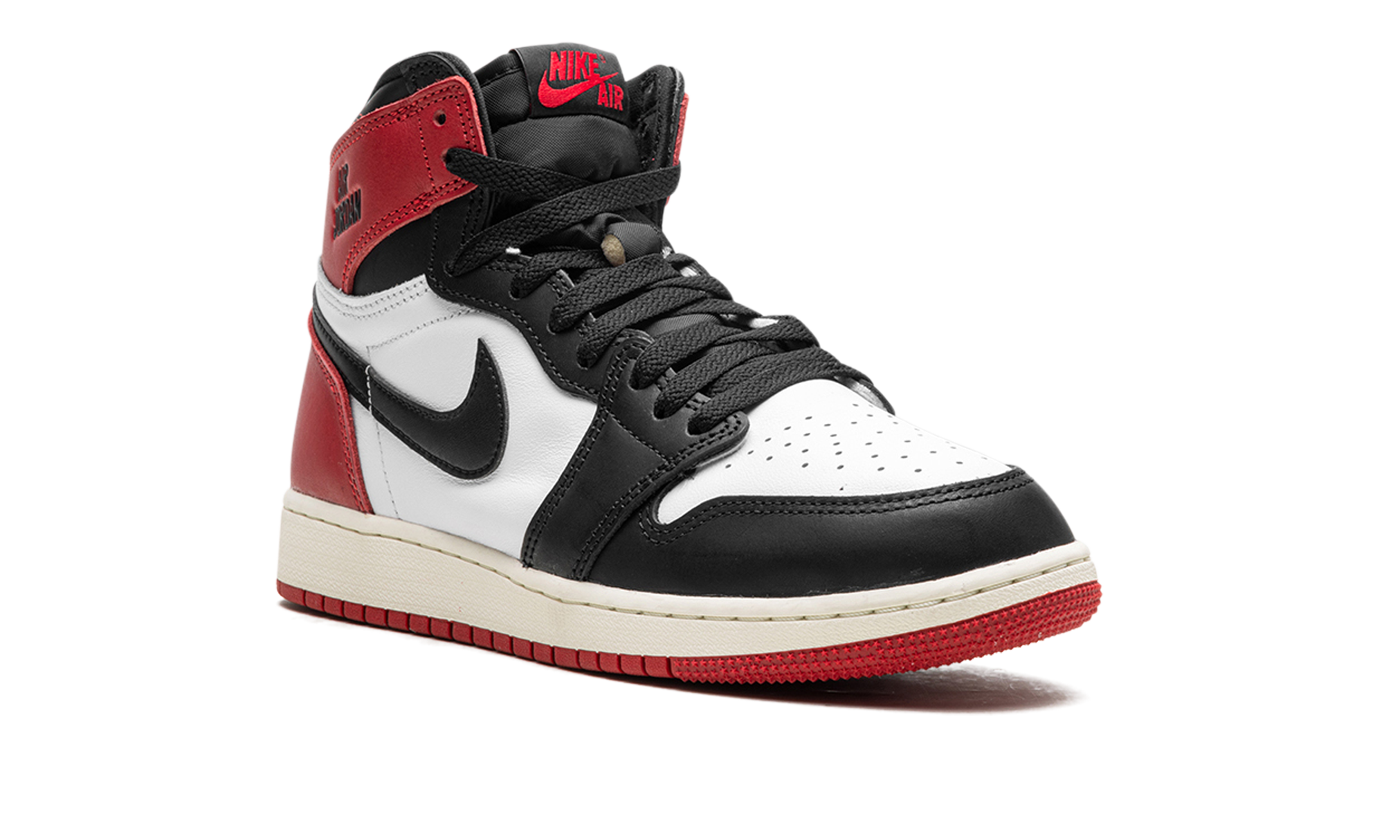 jordan 1 retro high og black toe reimagined gs+FD1437-106+diagnol right view
