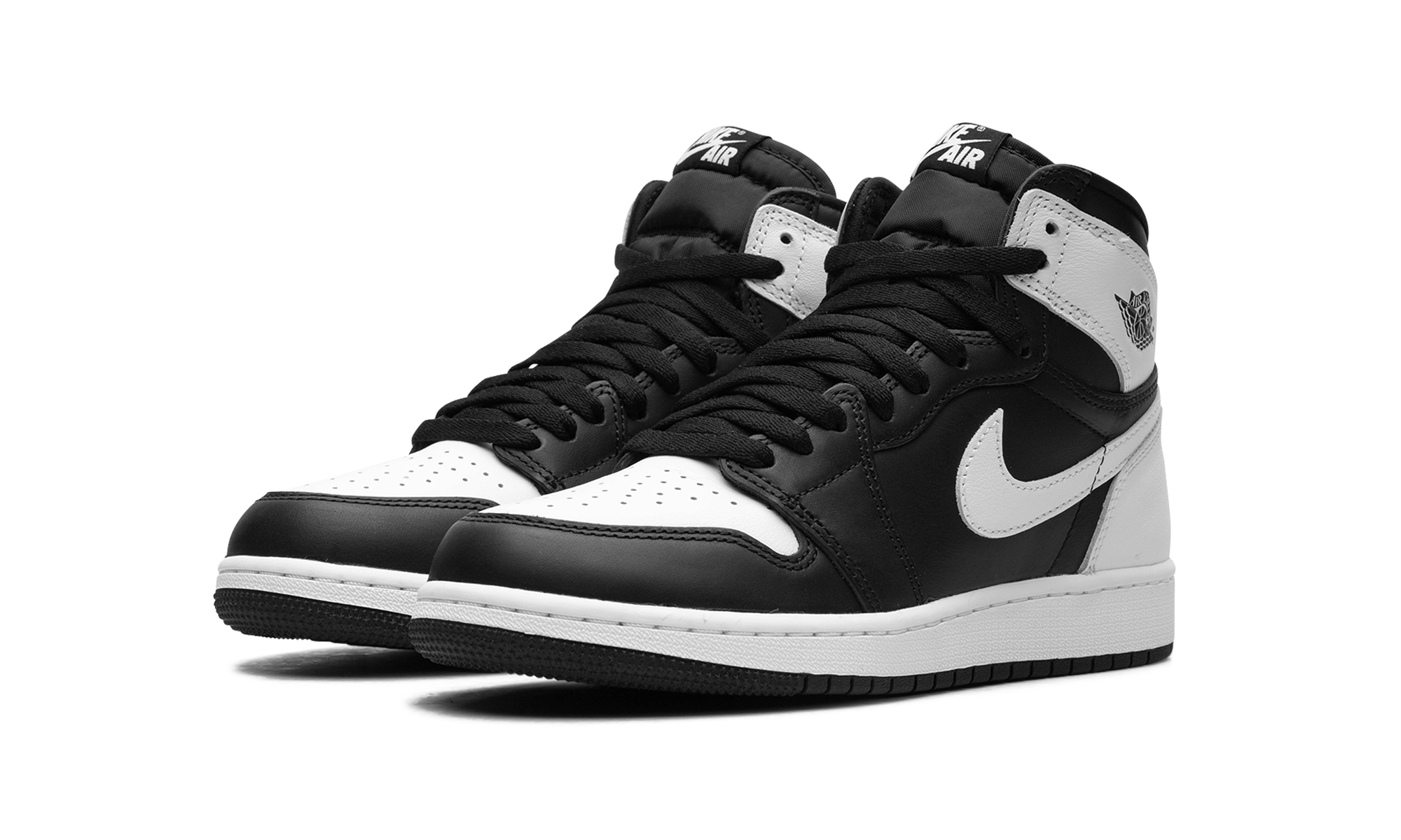 jordan 1 retro high og black white gs+FD1437-010+diagnol left view