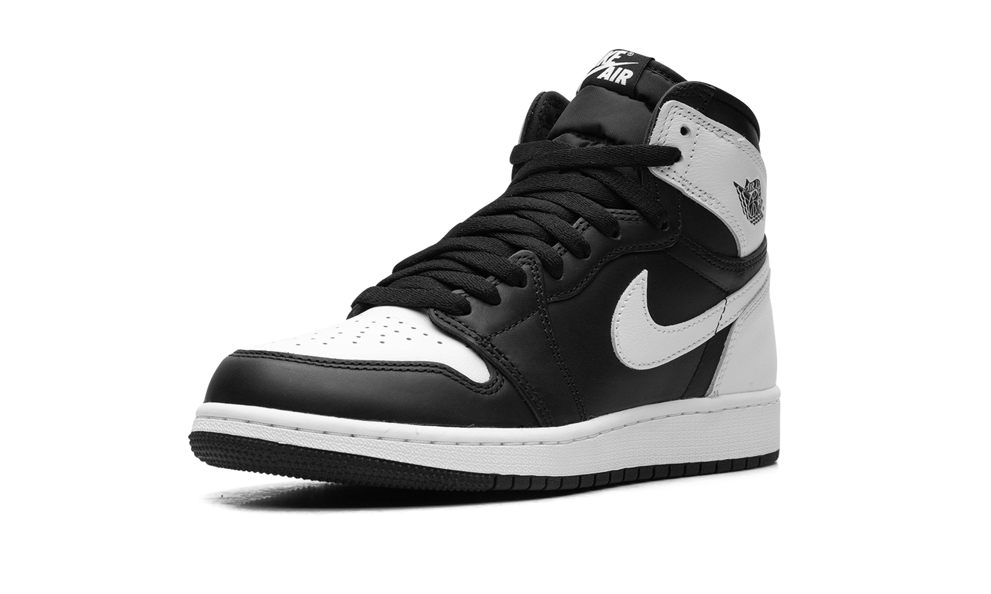 jordan 1 retro high og black white gs+FD1437-010+left diagnol single view