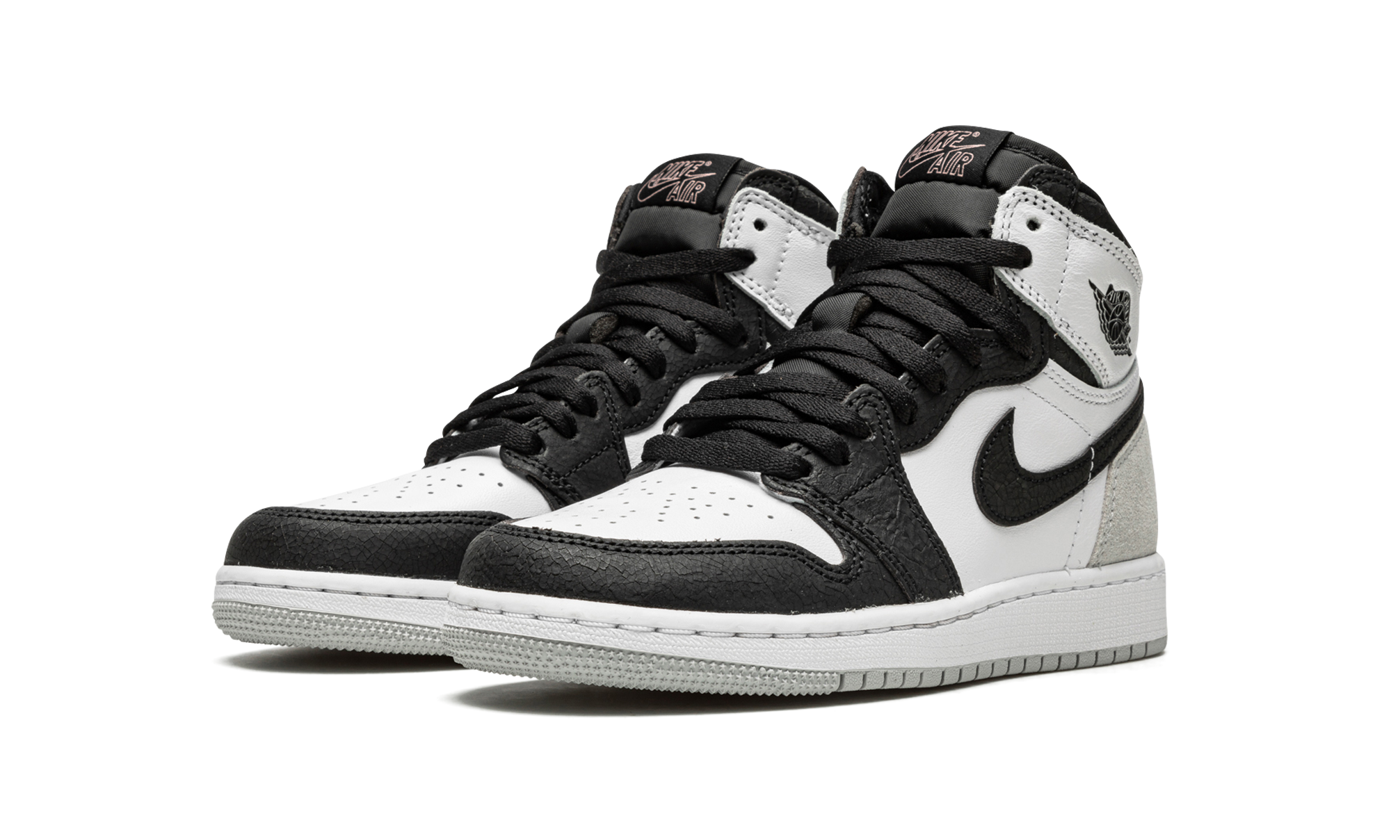jordan 1 retro high og bleached coral gs+575441-108+diagnol left view