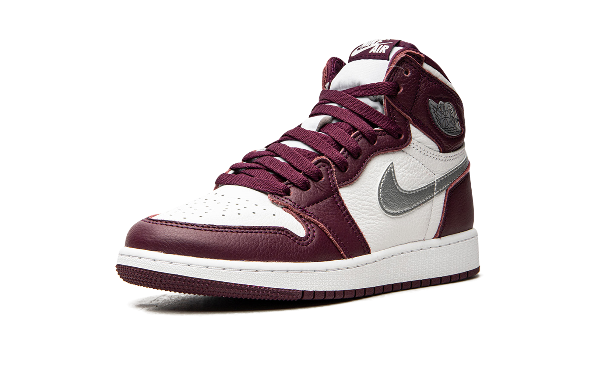 jordan 1 retro high og bordeaux gs+575441-611+left diagnol single view