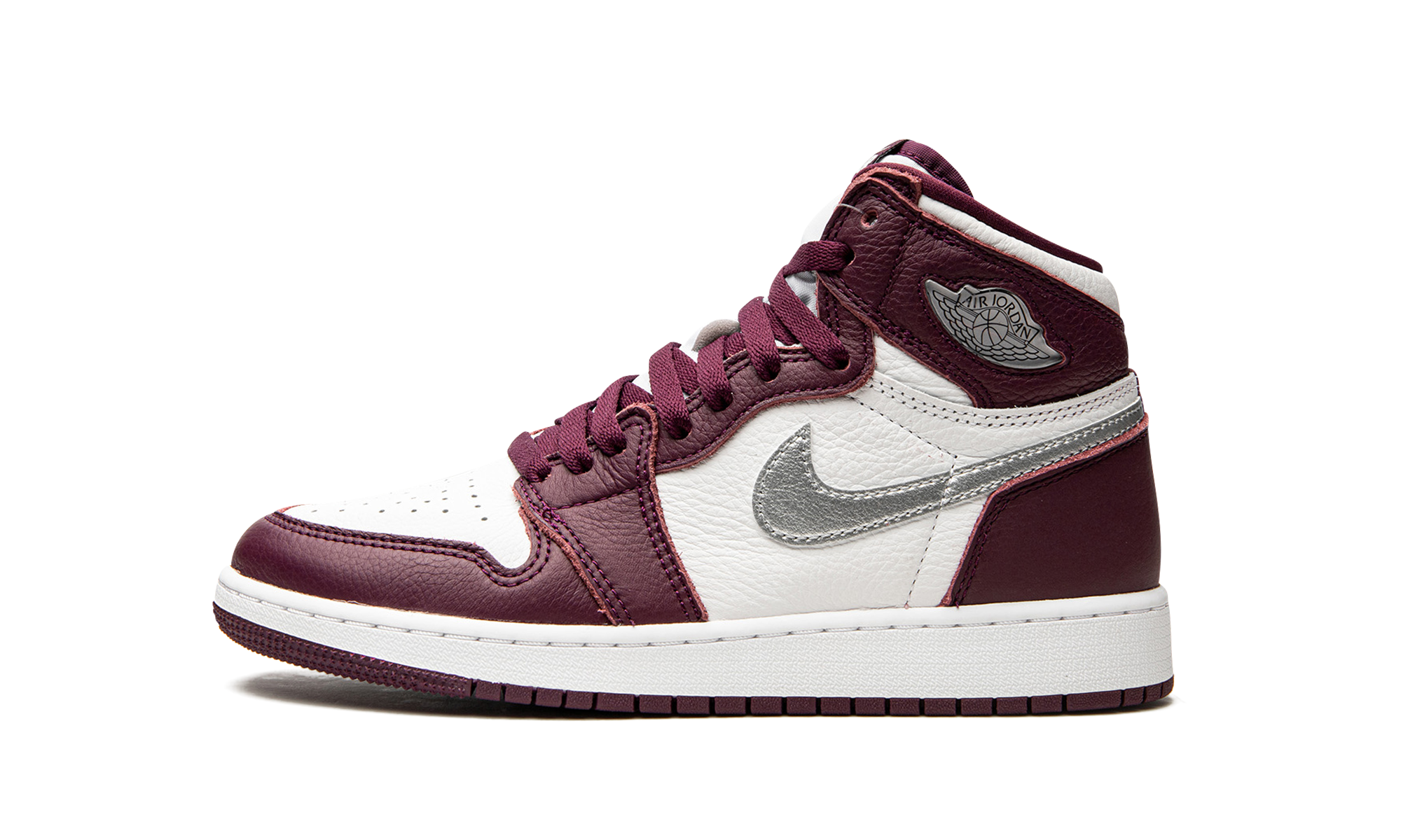 jordan 1 retro high og bordeaux gs+575441-611+diagnol right view 1