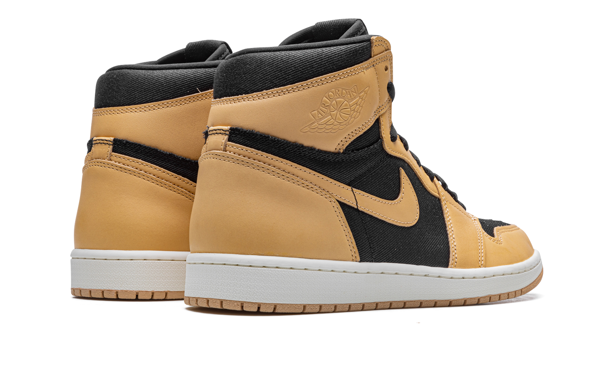 jordan 1 retro high og heirloom+555088-202+diagnol right behind view