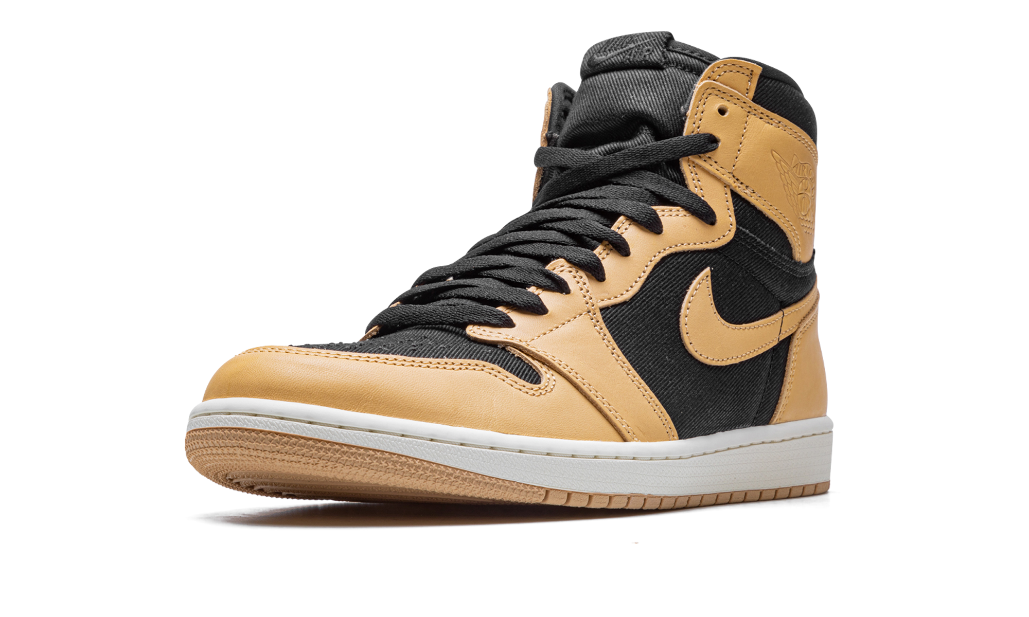 jordan 1 retro high og heirloom+555088-202+left diagnol single view
