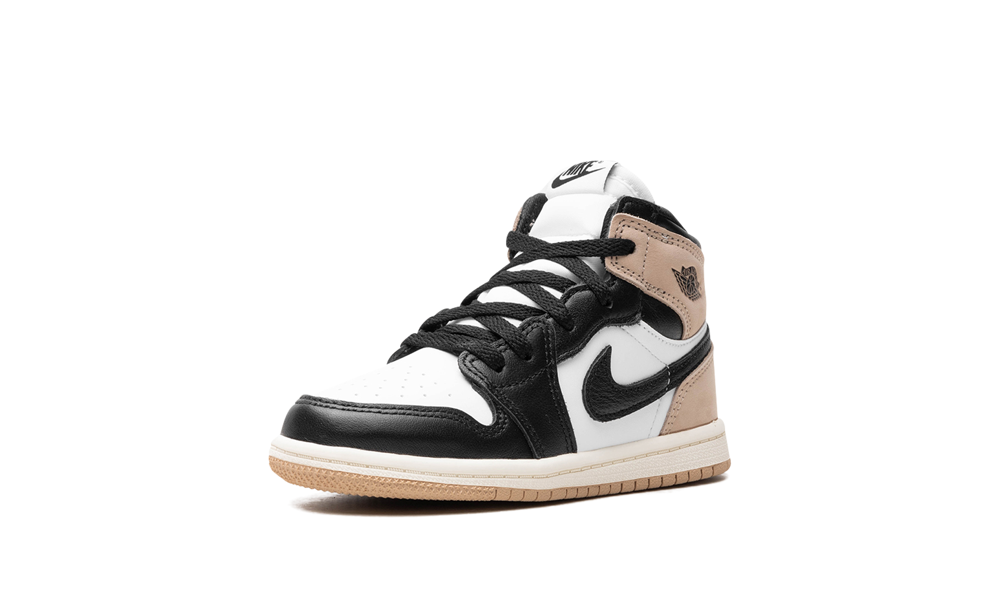 jordan 1 retro high og latte td+FD2598-021+left diagnol single view