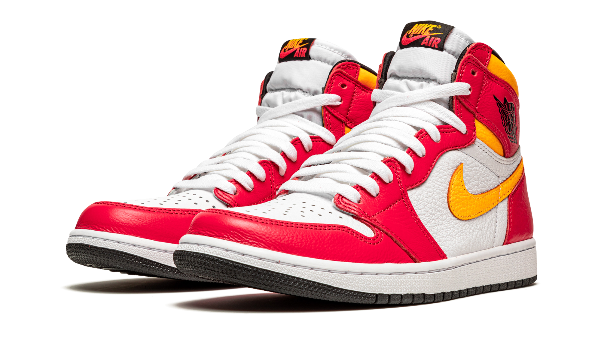 jordan 1 retro high og light fusion red+555088-603+diagnol left view