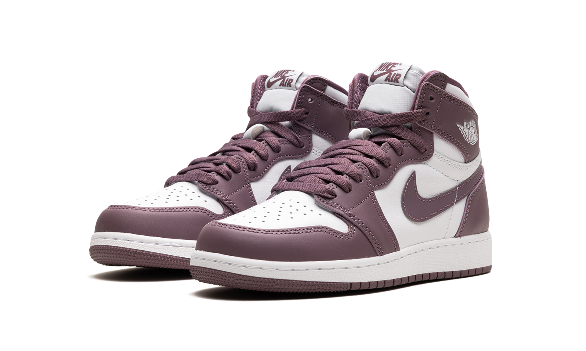 jordan 1 retro high og mauve gs+FD1437-105+diagnol left view