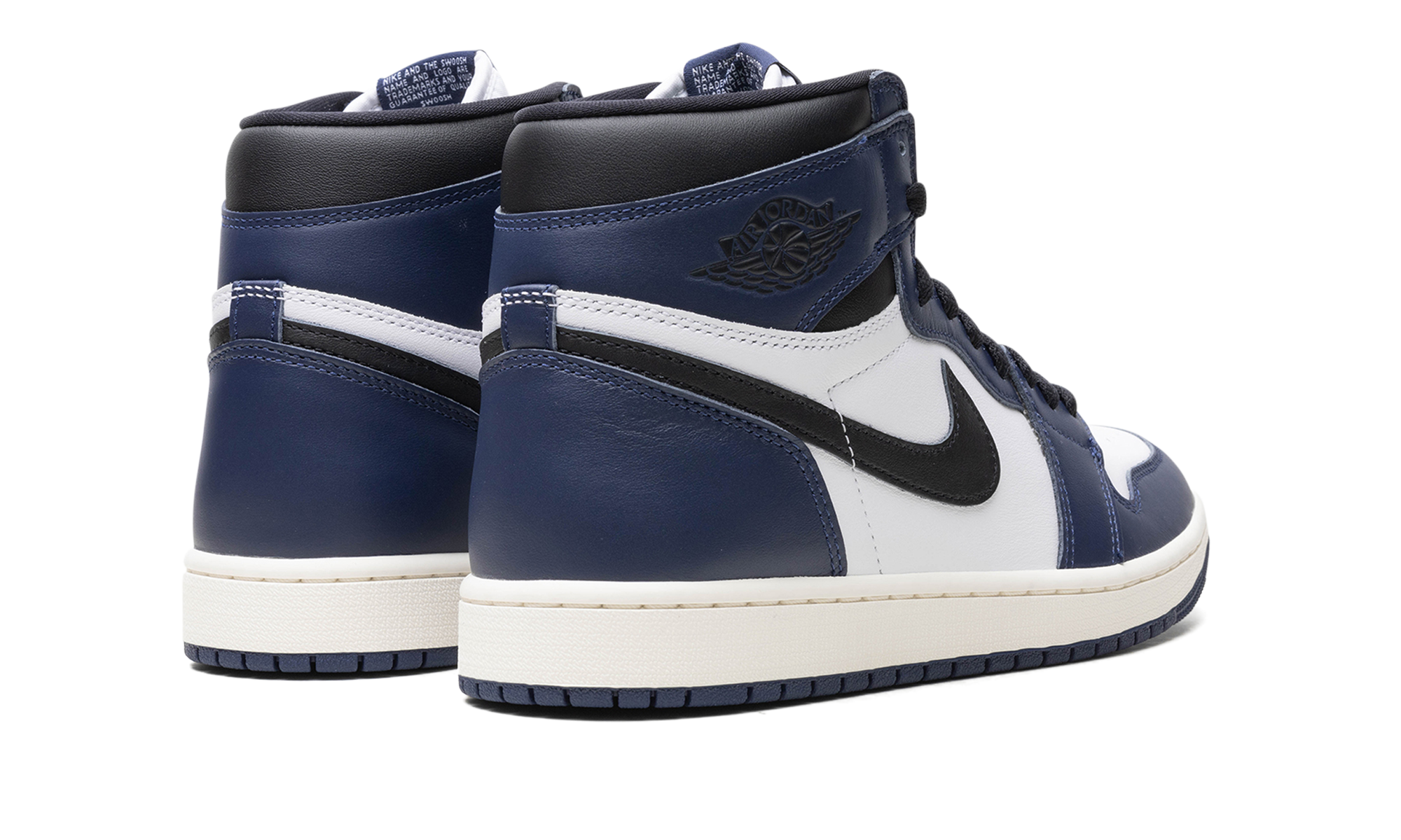 jordan 1 retro high og midnight navy+DZ5485-401+diagnol right behind view