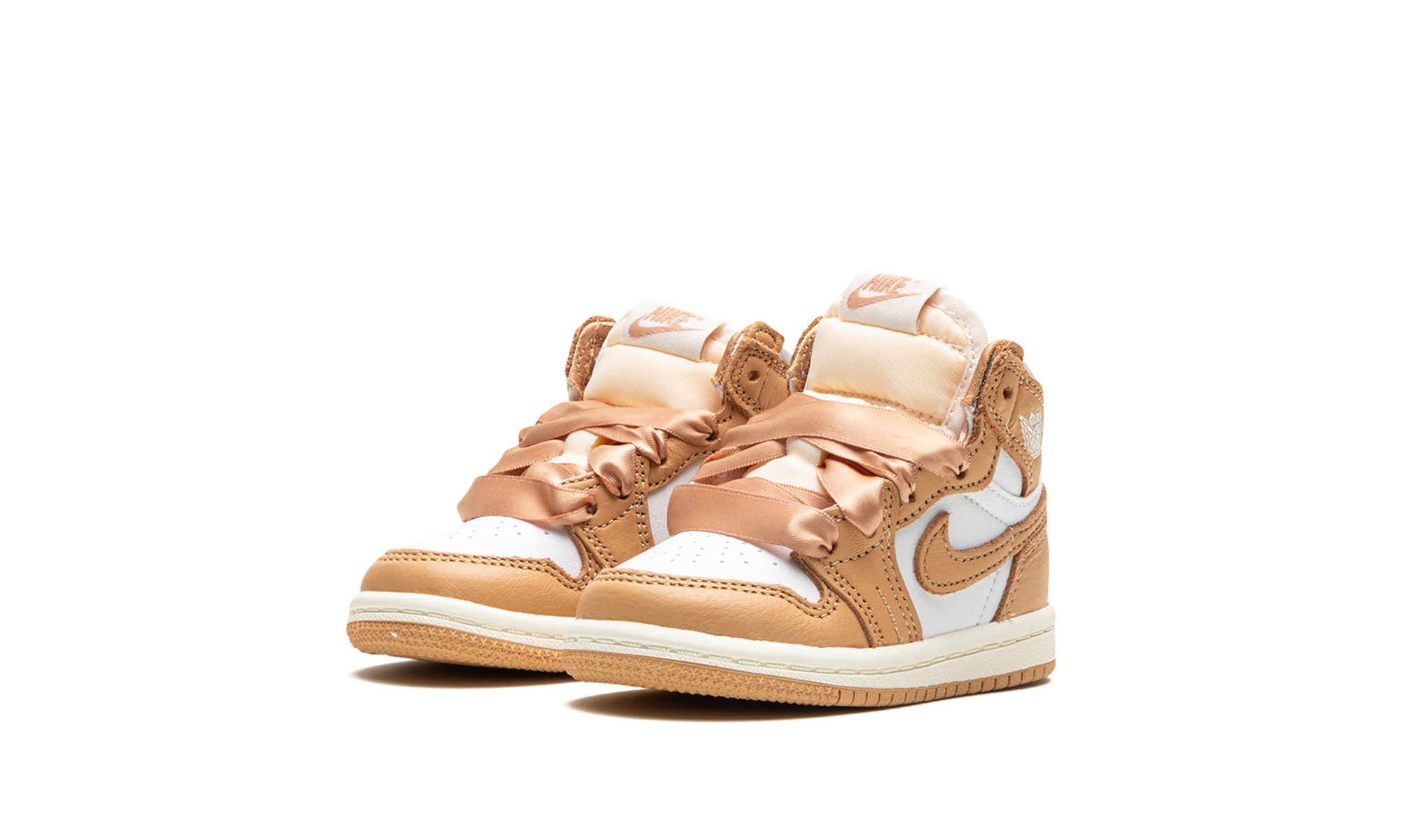 jordan 1 retro high og praline td+FN6623-201+diagnol left view
