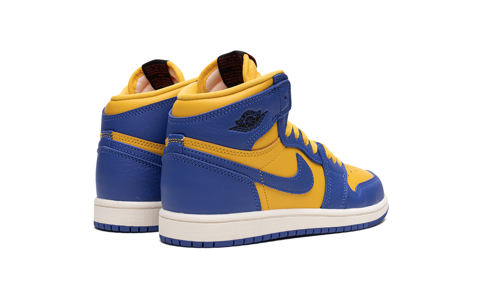 jordan 1 retro high og reverse laney ps+FD2597-700+diagnol right behind view