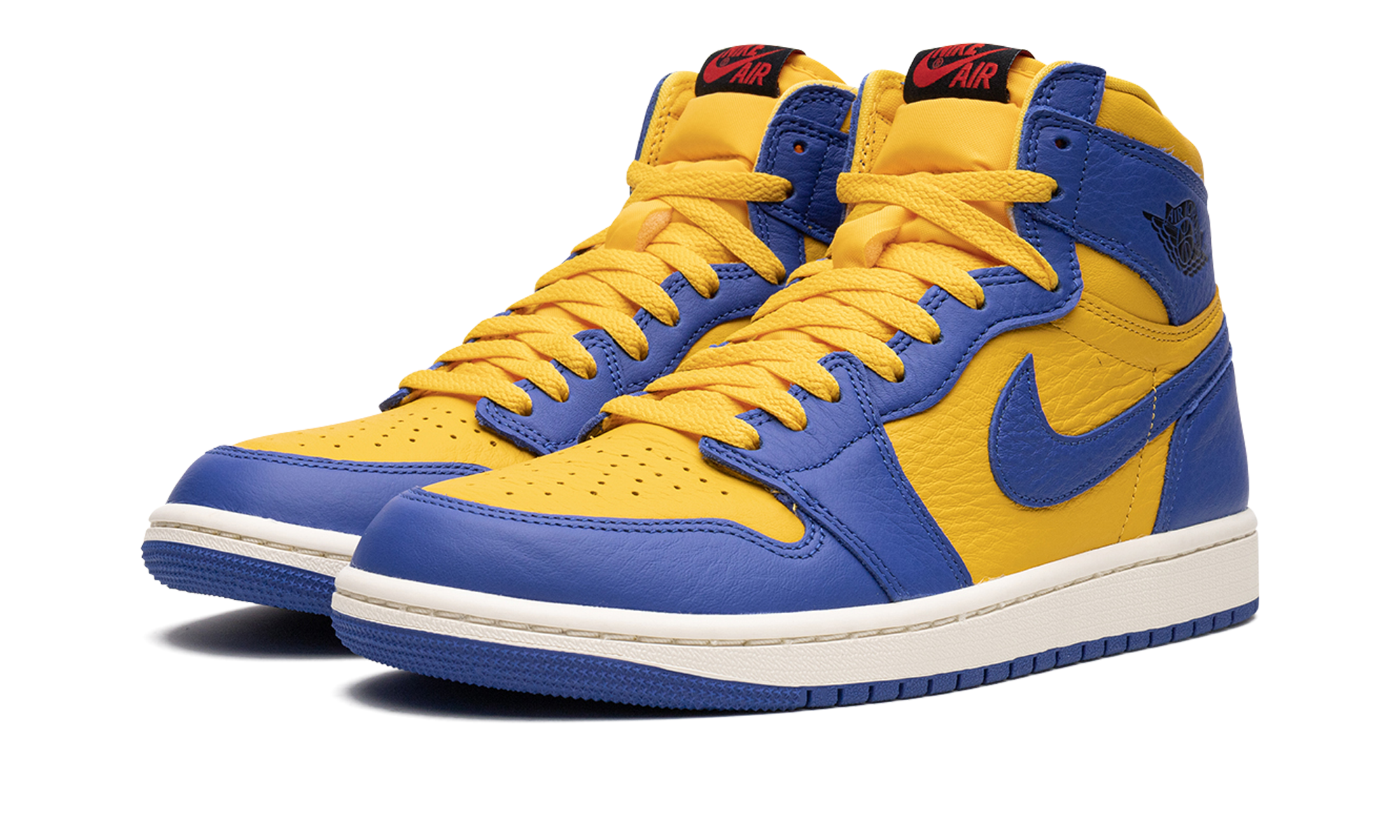 jordan 1 retro high og reverse laney women s+FD2596-700+diagnol left view