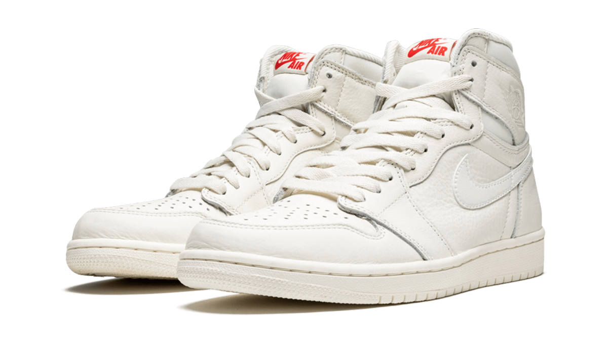jordan 1 retro high og sail+555088-114+diagnol left view