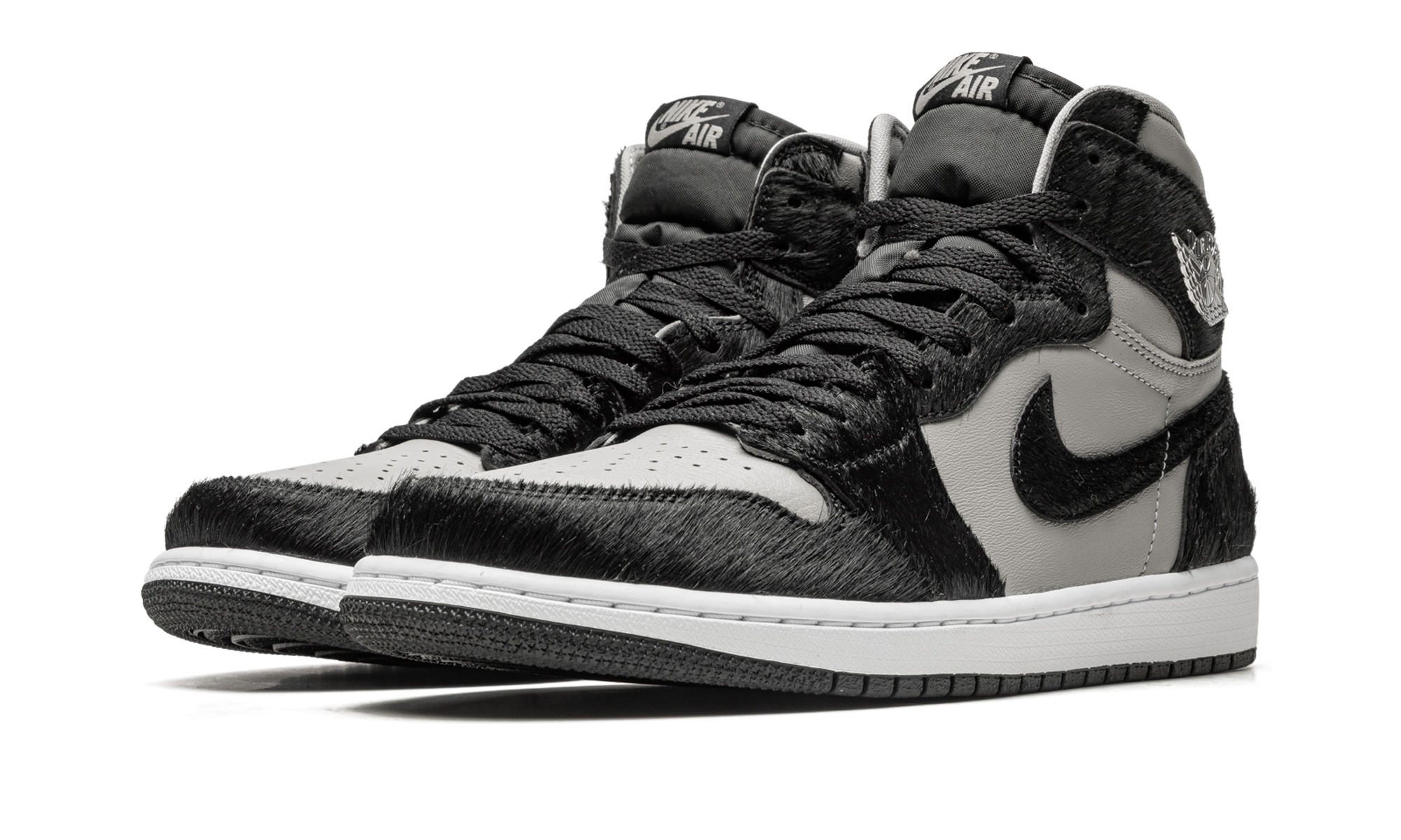 jordan 1 retro high og twist 2 0 medium grey women s+DZ2523-001+diagnol left view