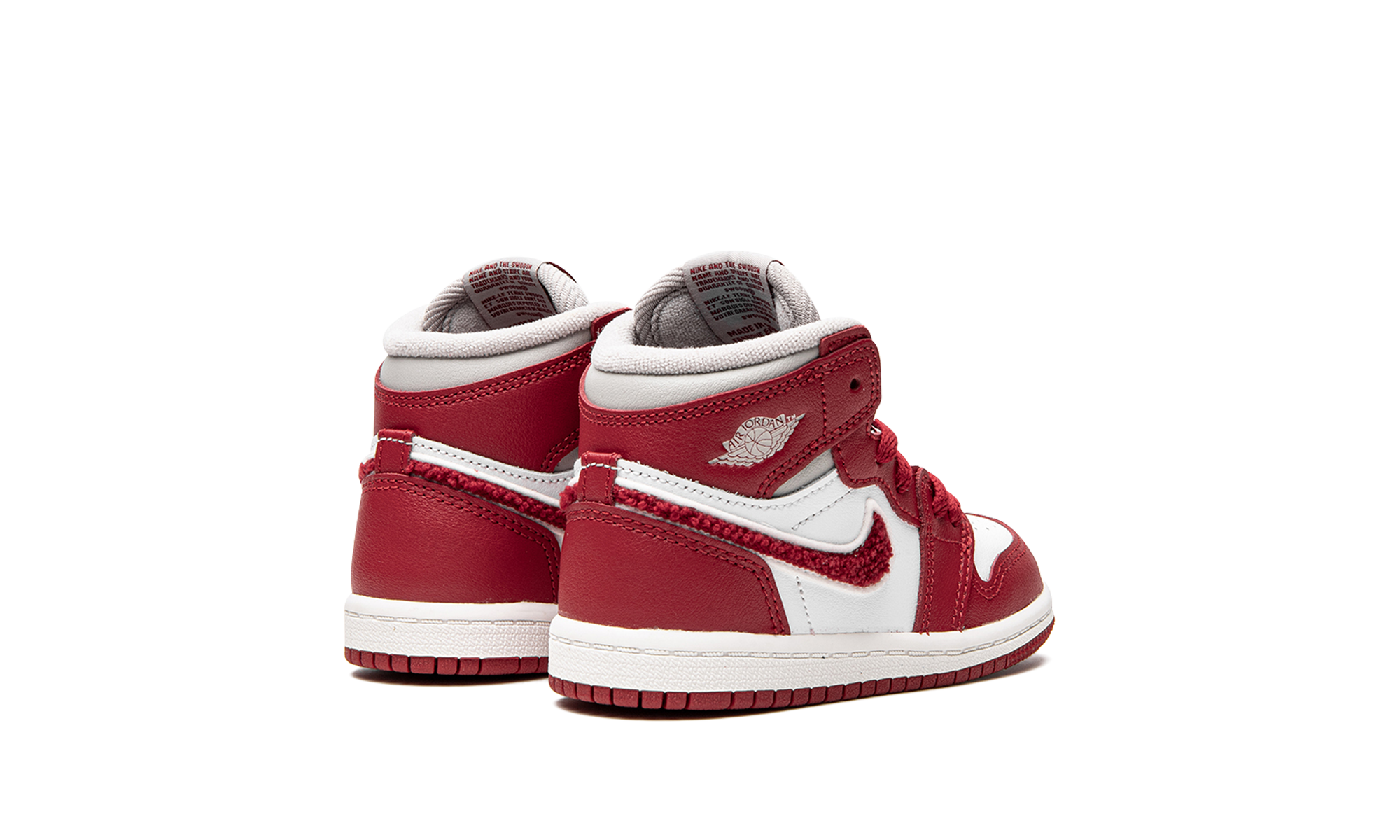 jordan 1 retro high og varsity red td+CU0450-061+diagnol right behind view