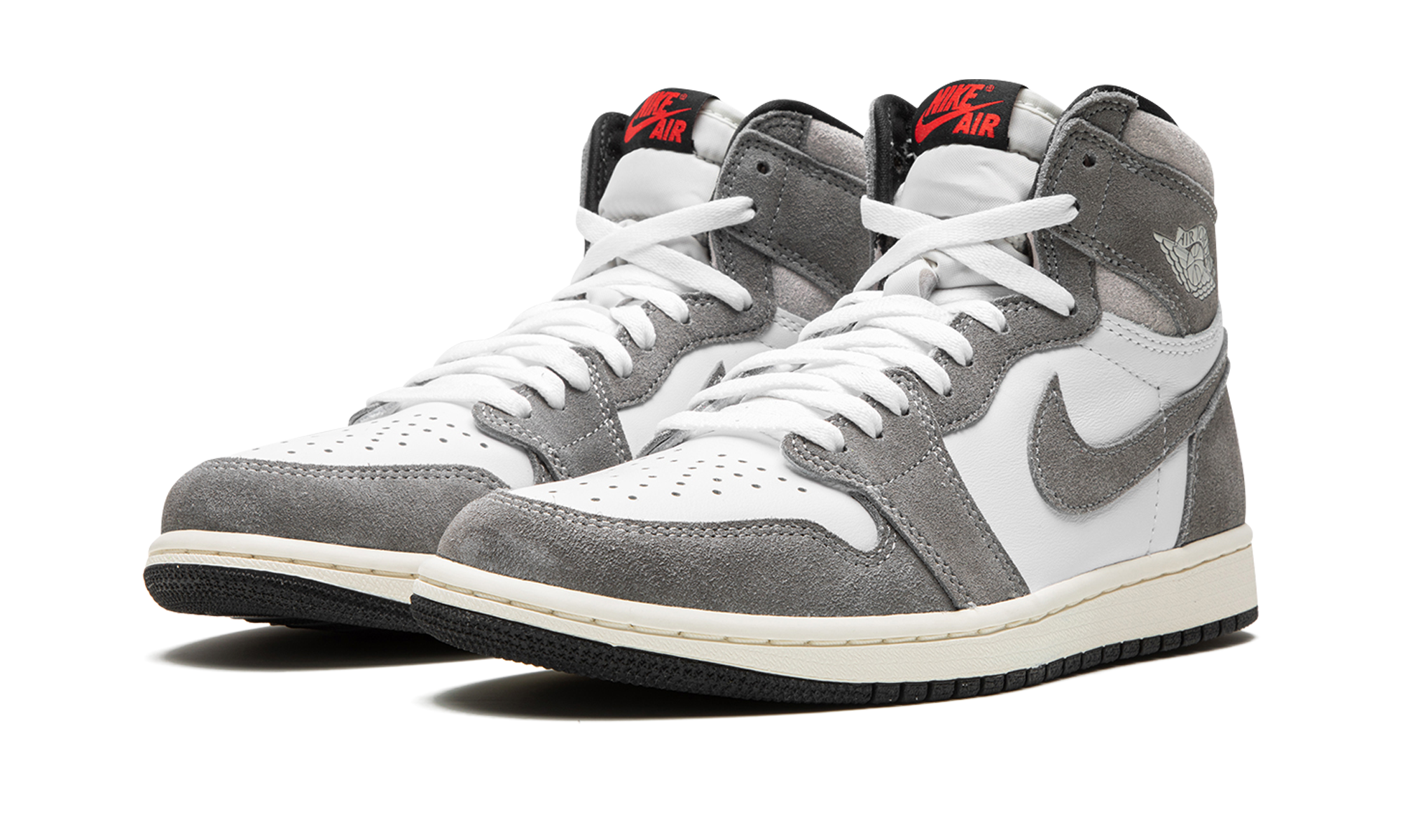 jordan 1 retro high og washed black+DZ5485-051+diagnol left view