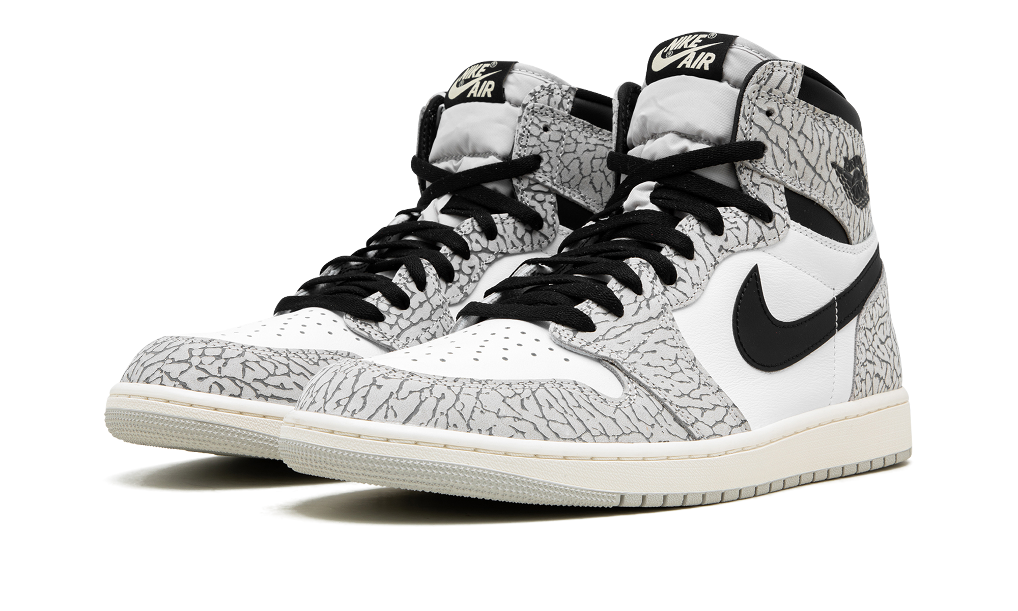 jordan 1 retro high og white cement+DZ5485-052+diagnol left view
