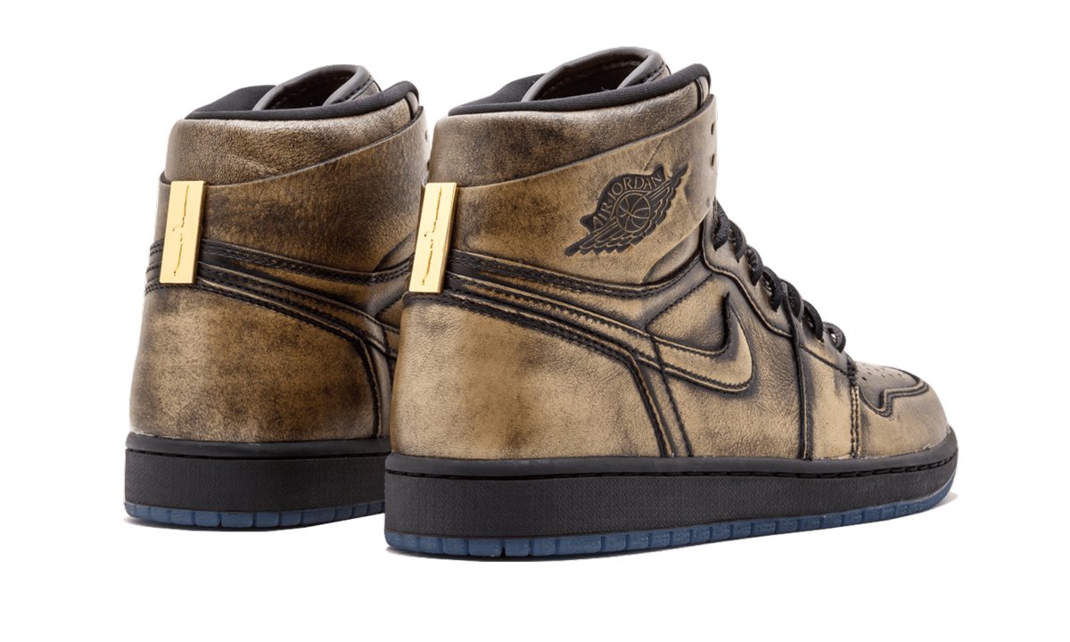 jordan 1 retro high og wings+AA2887-035+diagnol right behind view