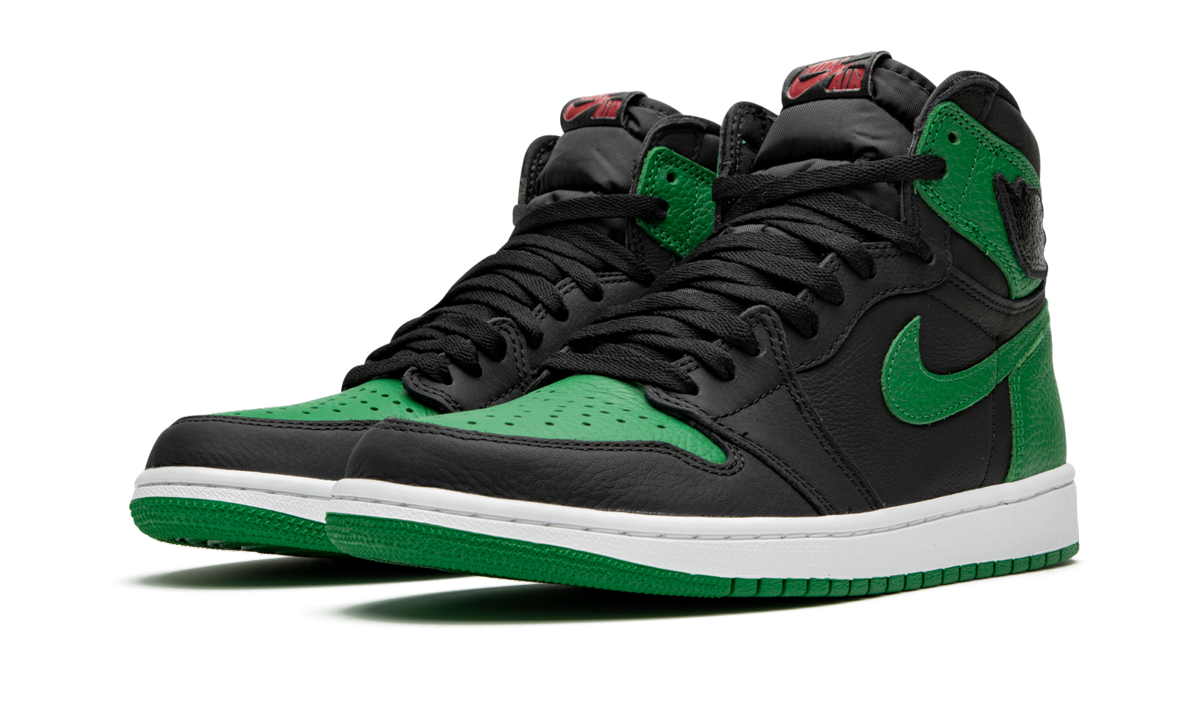 jordan 1 retro high pine green black+555088-030+diagnol left view