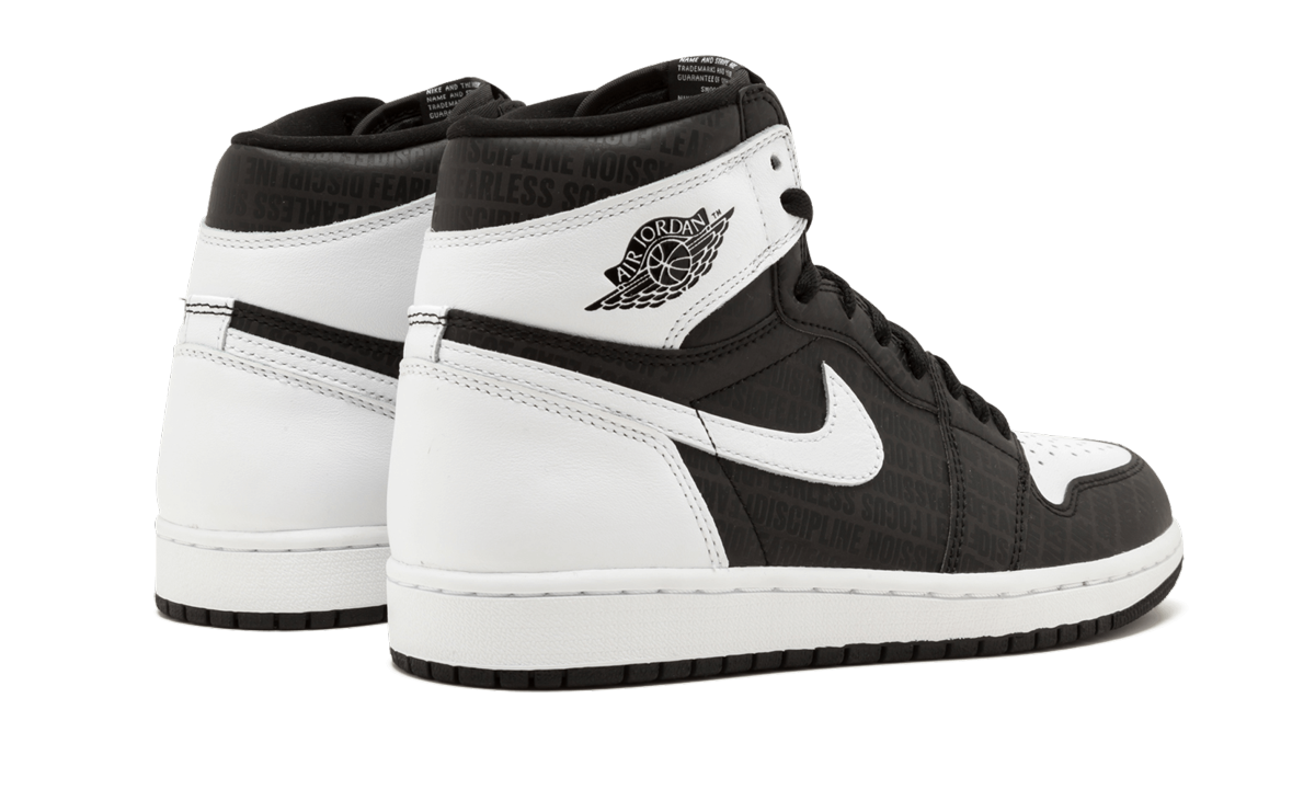 jordan 1 retro high re2pect derek jeter+555088-008+left diagnol single view