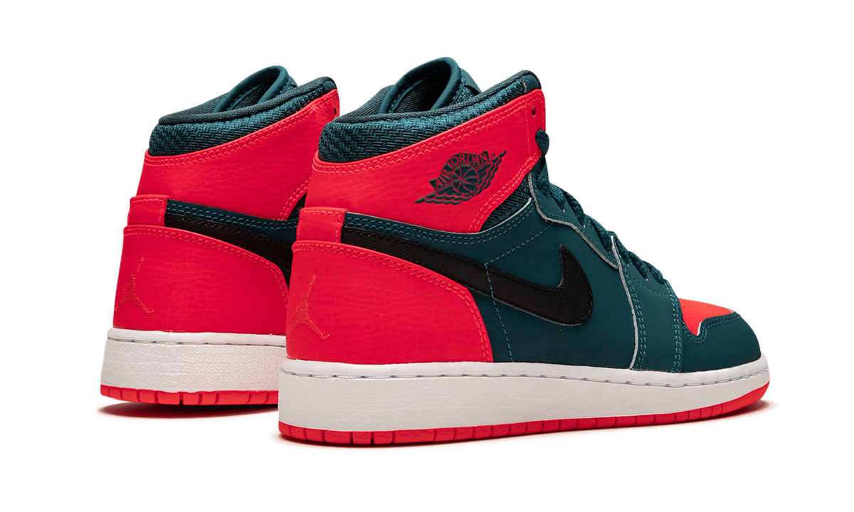 jordan 1 retro high russell westbrook gs+705300-312+diagnol right behind view