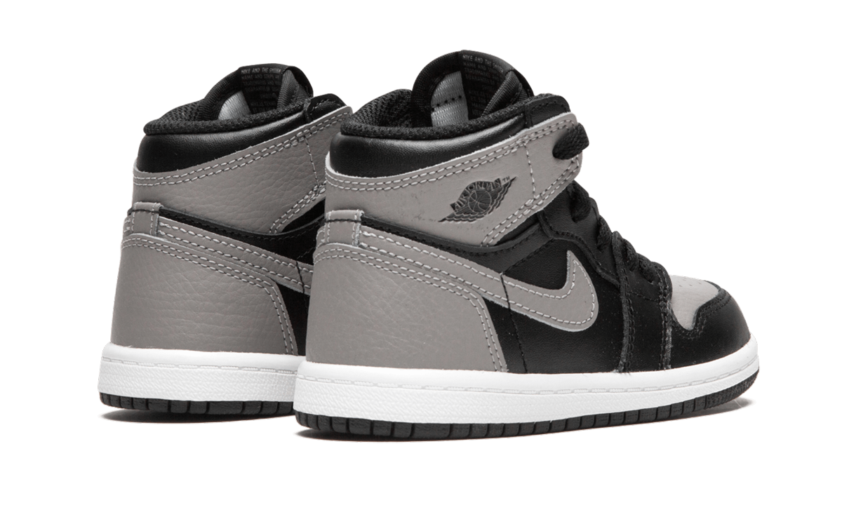 jordan 1 retro high shadow 2018 td+AQ2665-013+diagnol right behind view