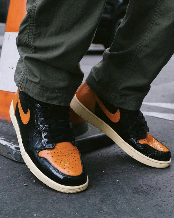 Jordan 1 Retro High Shattered Backboard 3.0, Lifestyle View 2, SKU 555088-028