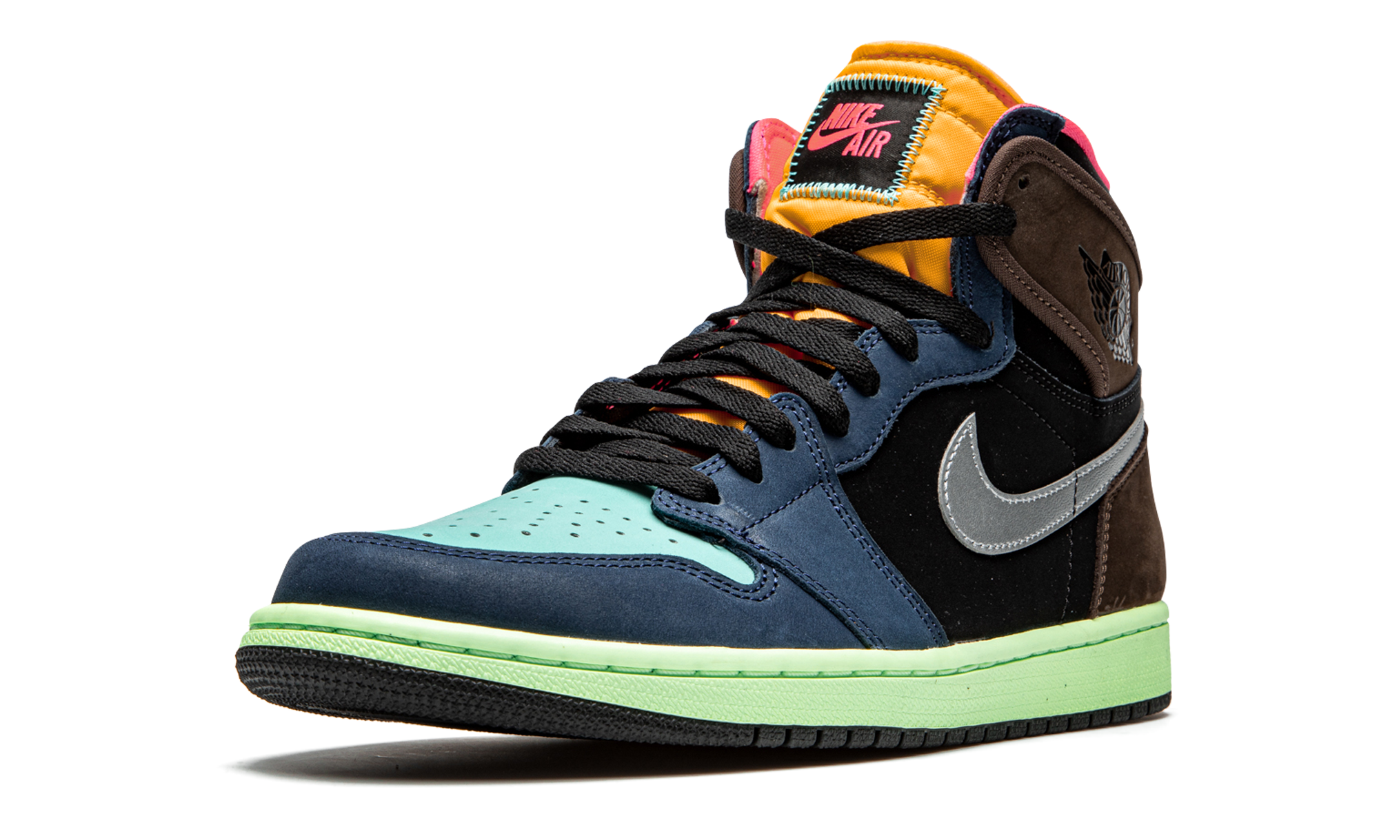 jordan 1 retro high tokyo bio hack+555088-201+left diagnol single view