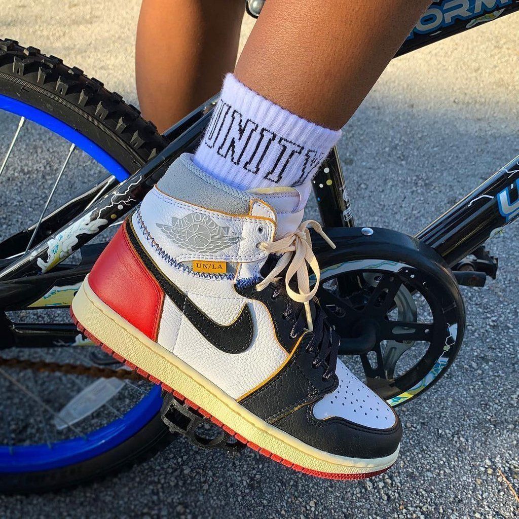 Jordan 1 Retro High Union Los Angeles Black Toe, Lifestyle View 2, SKU BV1300-106