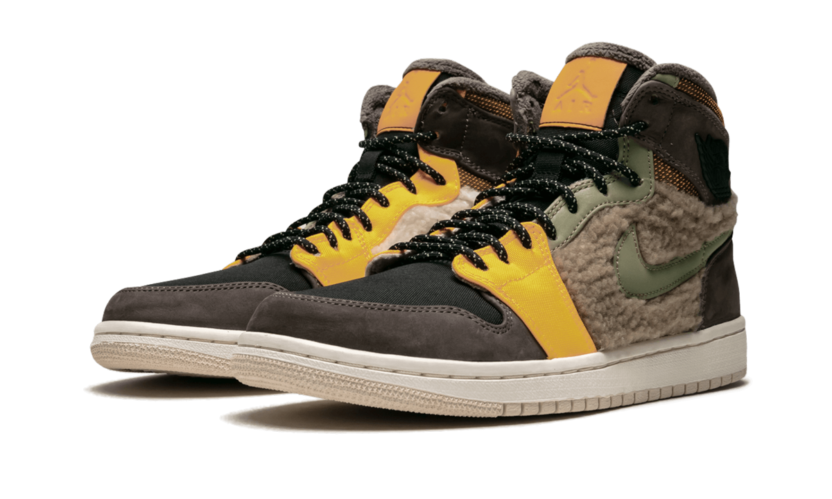 jordan 1 retro high utility pack women s+AV3724-200+diagnol left view