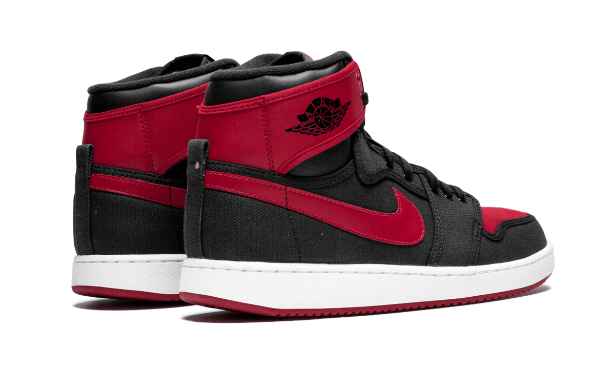 jordan 1 retro ko bred 2015+638471-001+diagnol right behind view