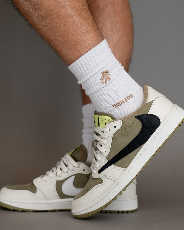 Jordan 1 Retro Low Golf Travis Scott Neutral Olive, Lifestyle View 3, SKU FZ3124-200