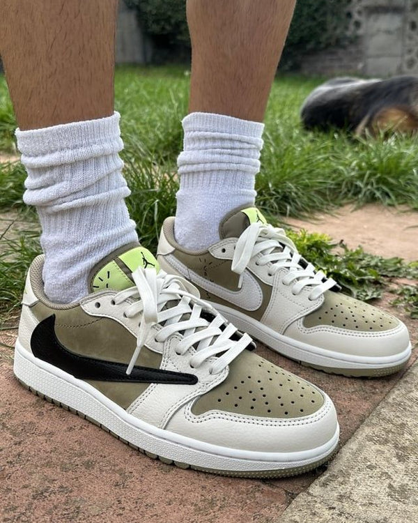 Jordan 1 Retro Low Golf Travis Scott Neutral Olive, Lifestyle View 4, SKU FZ3124-200