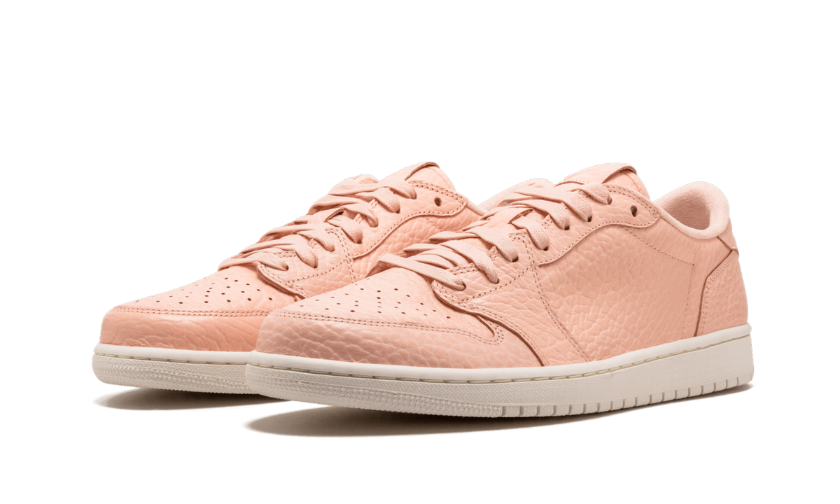 jordan 1 retro low ns arctic orange+848775-805+left diagnol single view