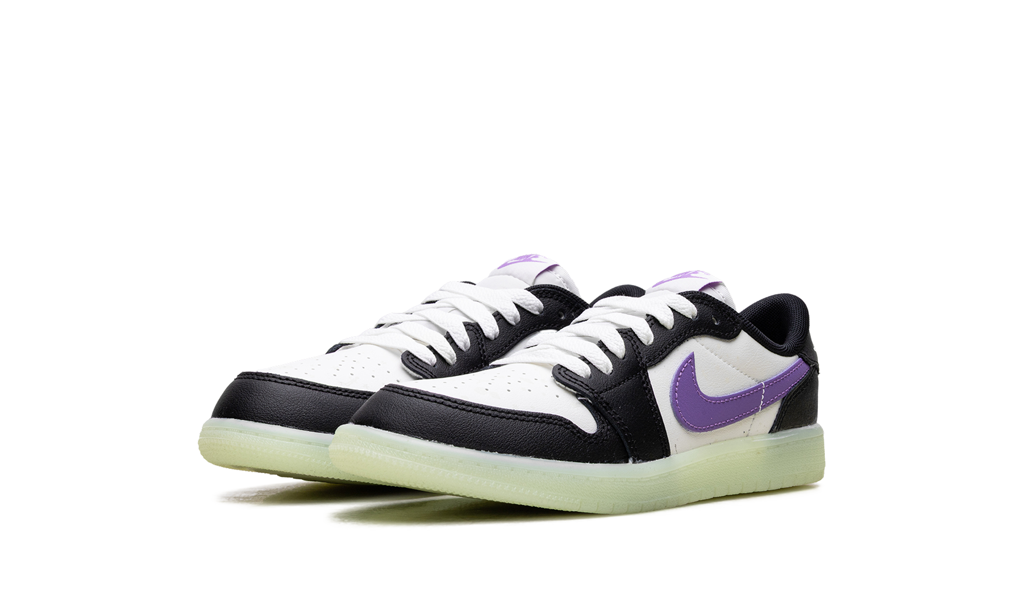 jordan 1 retro low og black raspberry ps+HF0411-001+diagnol left view