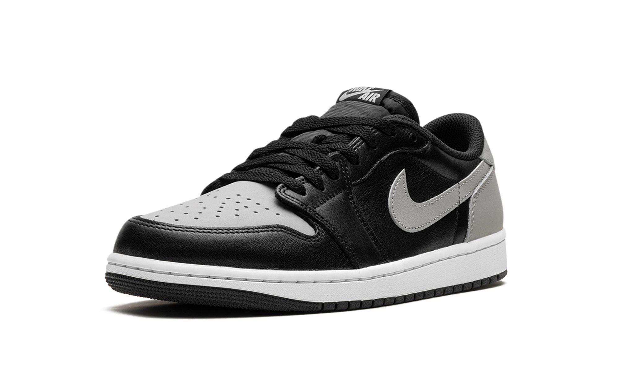 jordan 1 retro low og shadow 2024+CZ0790-003+left diagnol single view