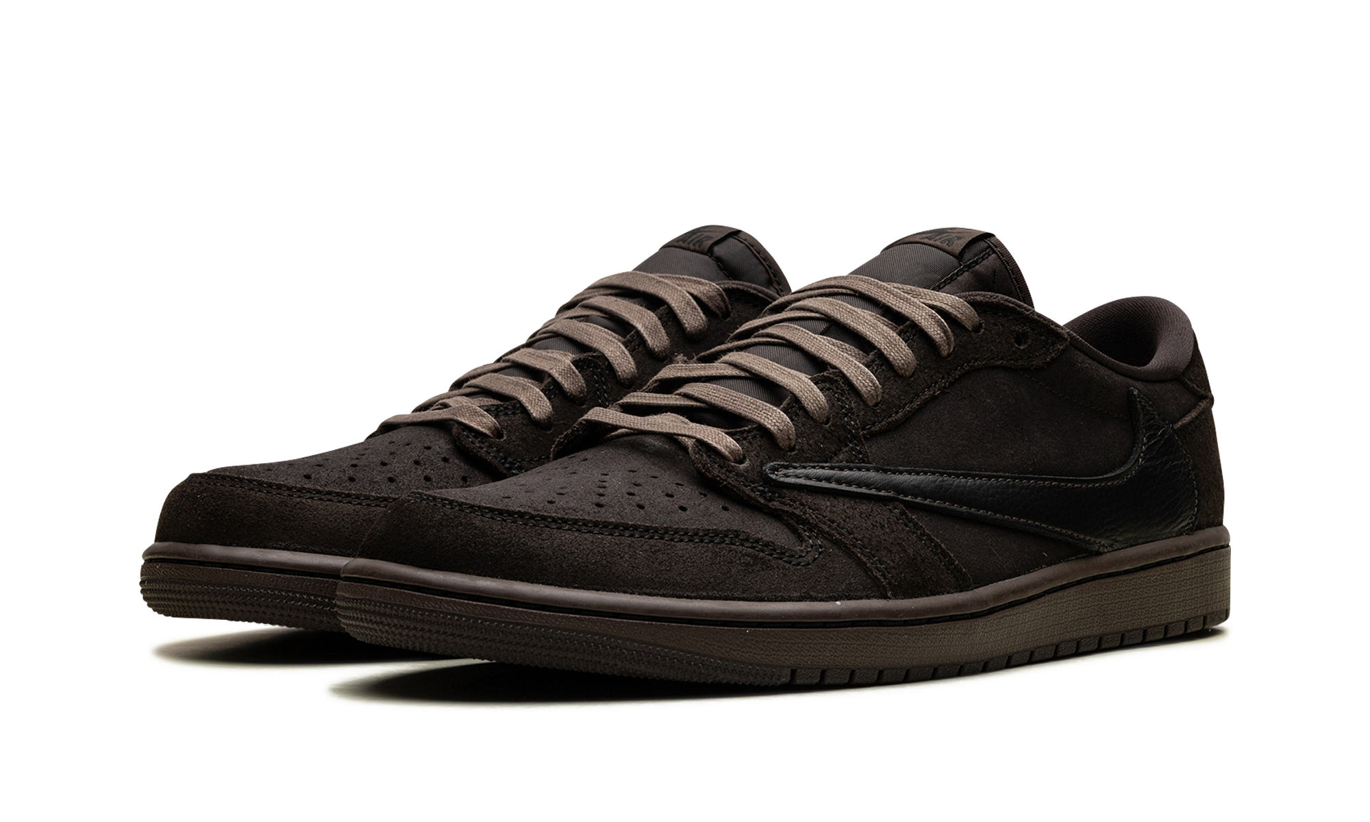 jordan 1 retro low og sp travis scott velvet brown+DM7866-202+diagnol left view
