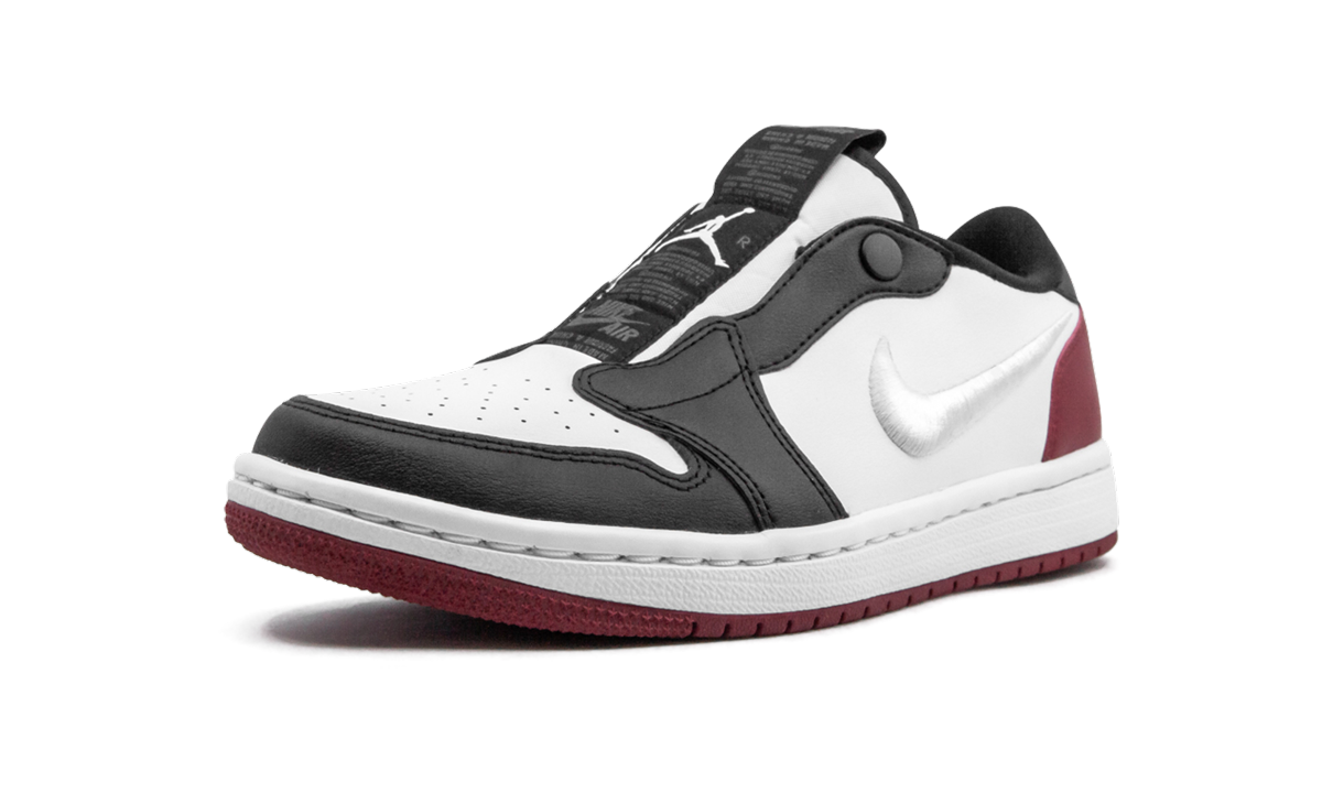 jordan 1 retro low slip black toe women s+AV3918-102+left diagnol single view